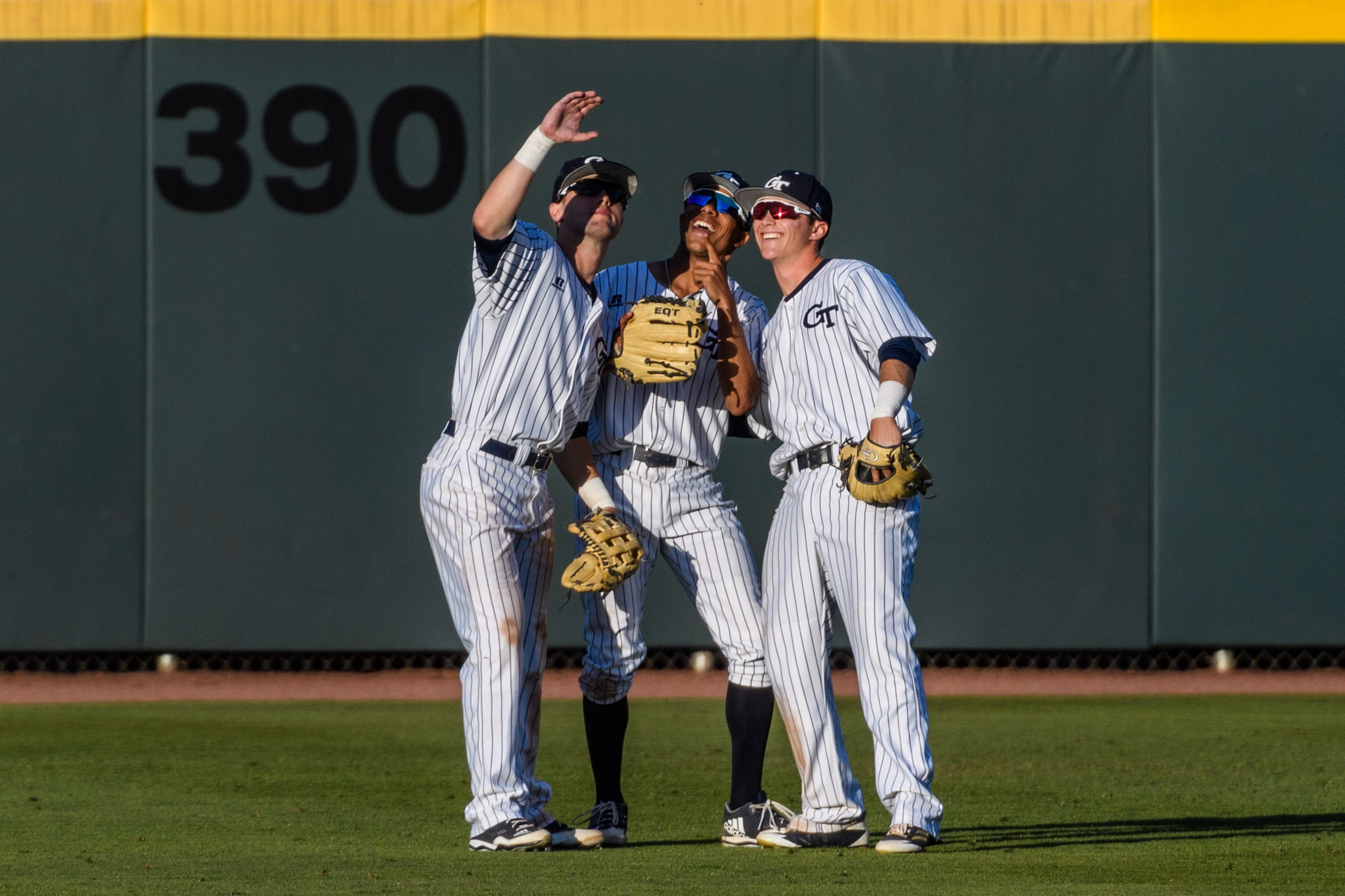 Michael Guldberg (6), Chase Murray (10), Nick Wilhite (31)