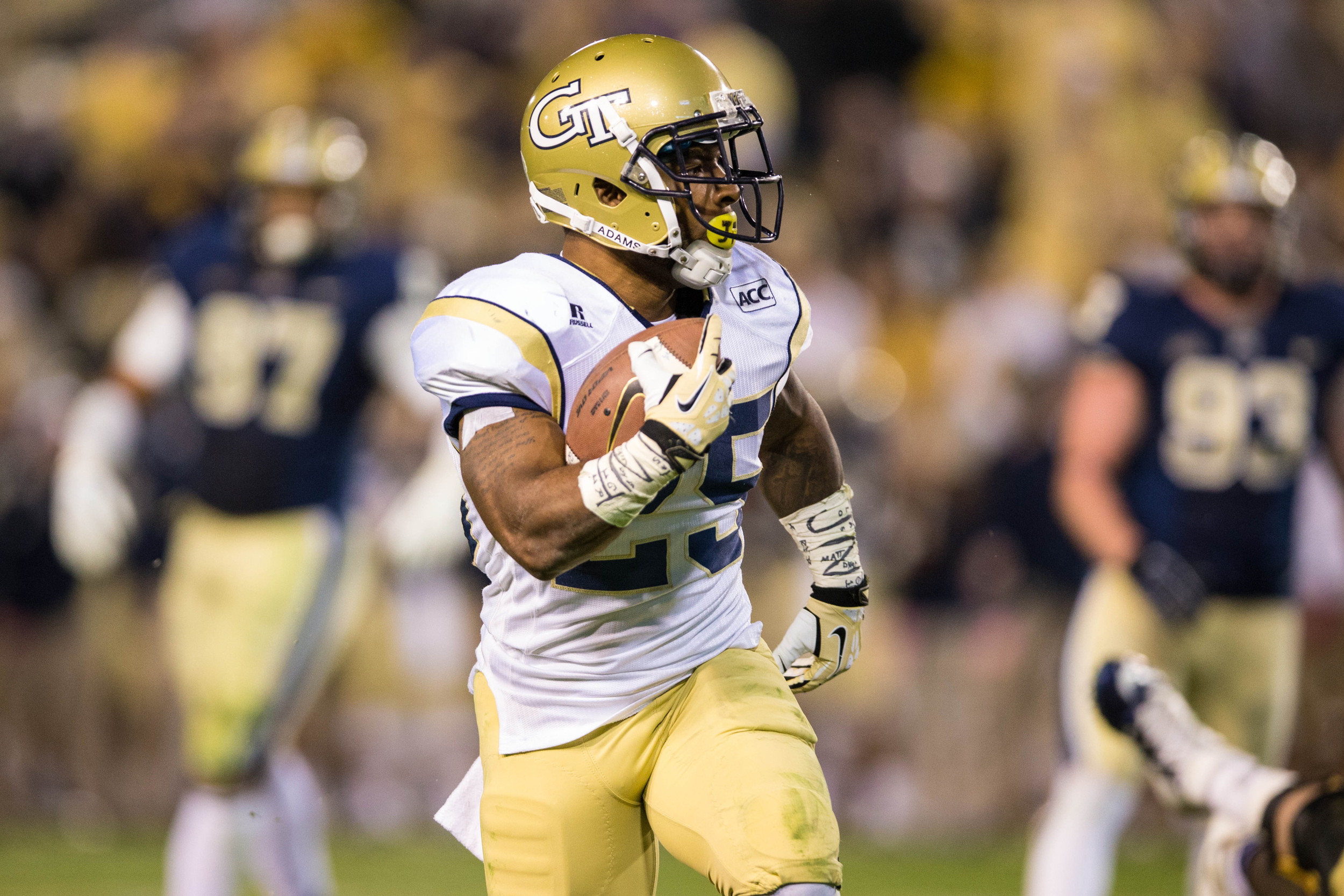 Georgia Tech Yellow Jackets running back Robert Godhigh (25) runs for a touchdown against the Pittsburgh Panthers during the fourth quarter at Bobby Dodd Stadium. Mandatory Credit: Kevin Liles-USA TODAY Sports