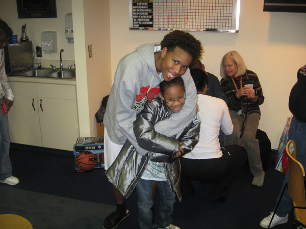 Yellow Jackets take part in Adopt a Family Initiative