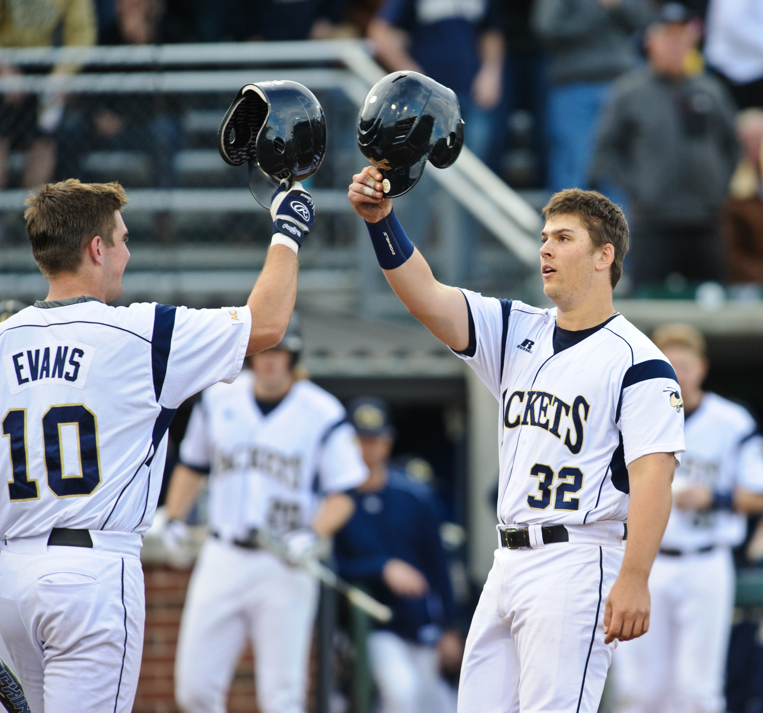 Zane Evans (10), Daniel Palka (32)