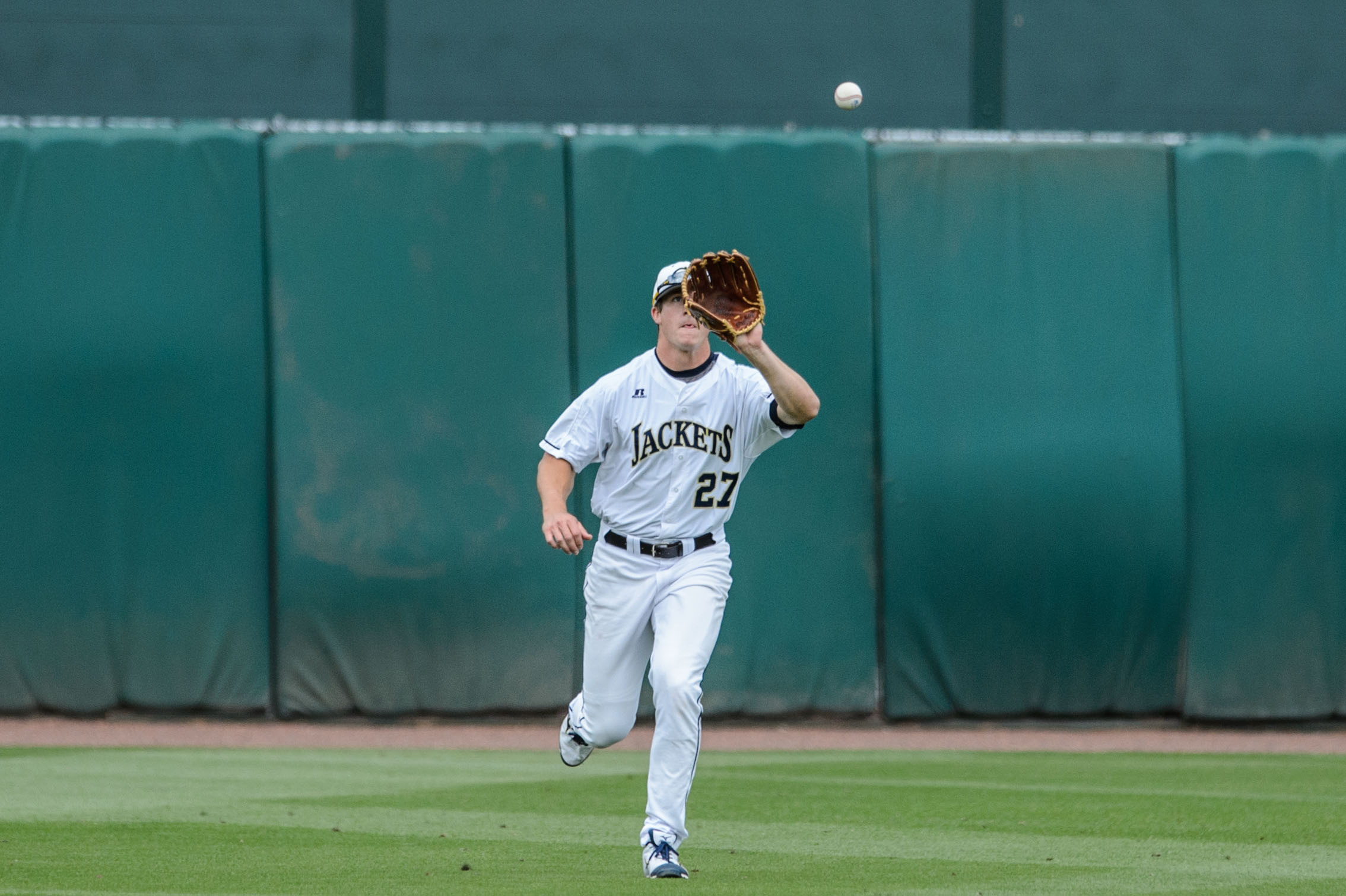 Jonathan Roberts (27)