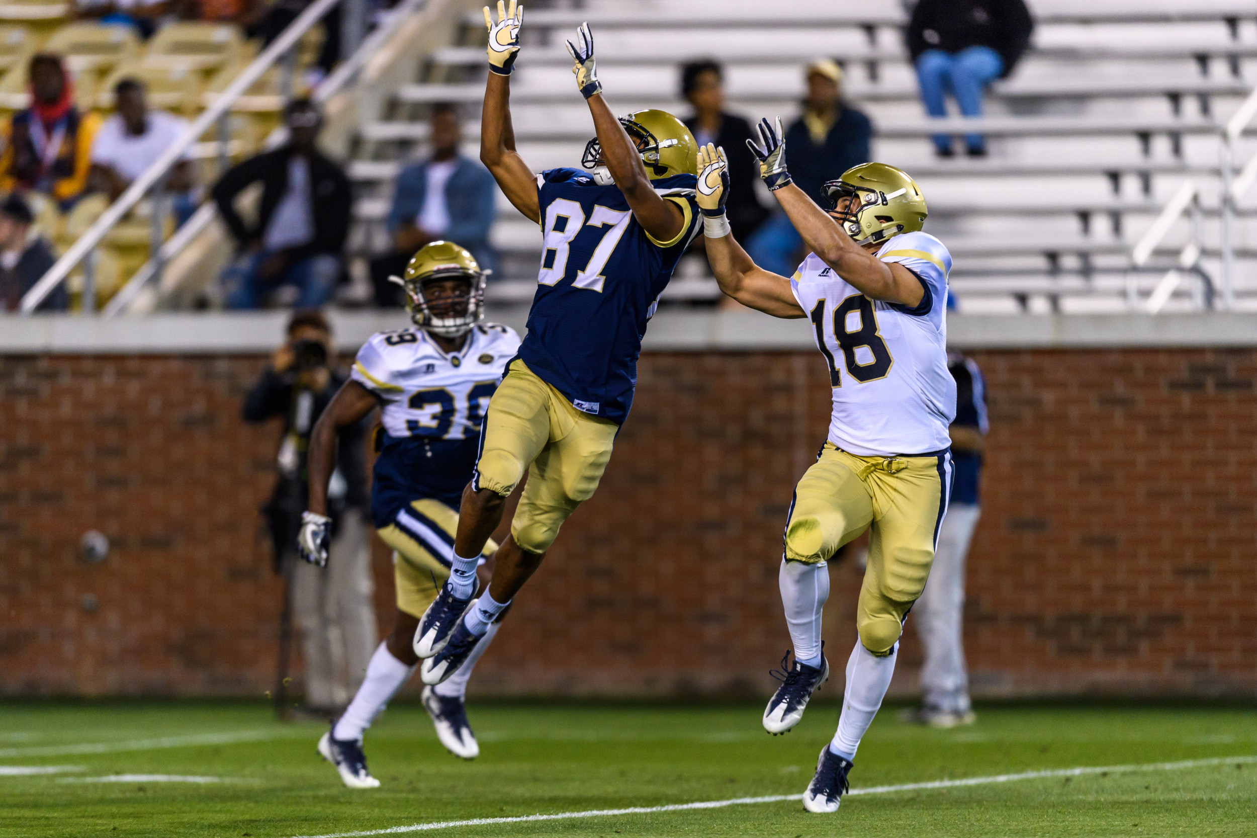 Kam Gates (87), Rich Stanzione (18)