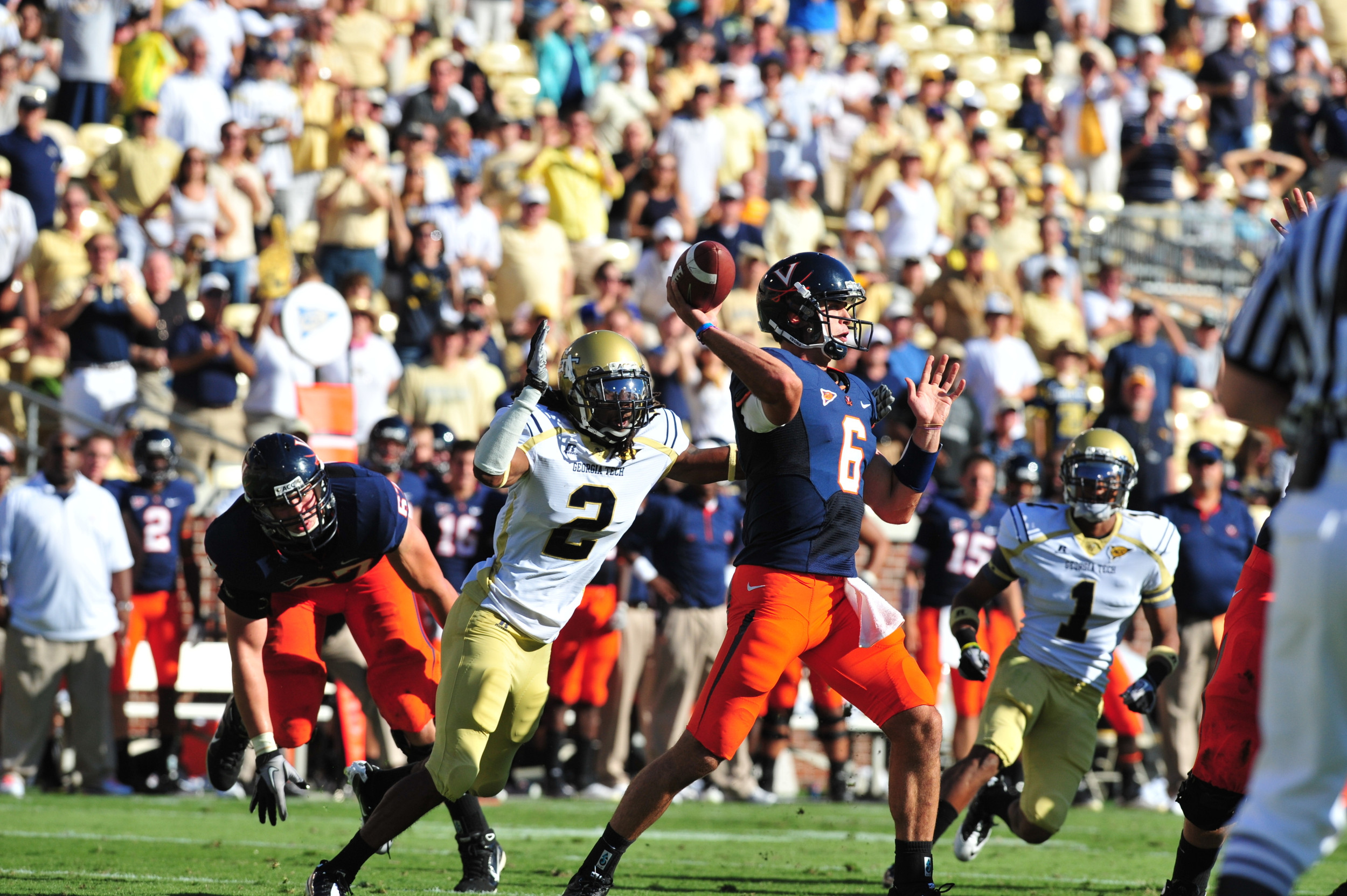 Mario Butler (2)Georgia Tech vs VirginiaOctober 9, 2010Atlanta, GAPhoto by LensEffects