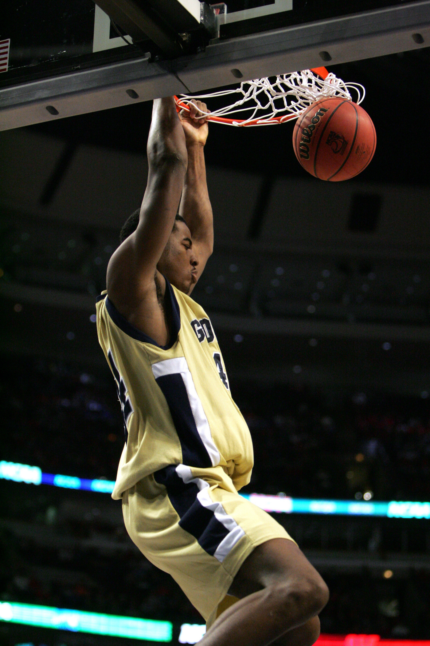 Alade Aminu