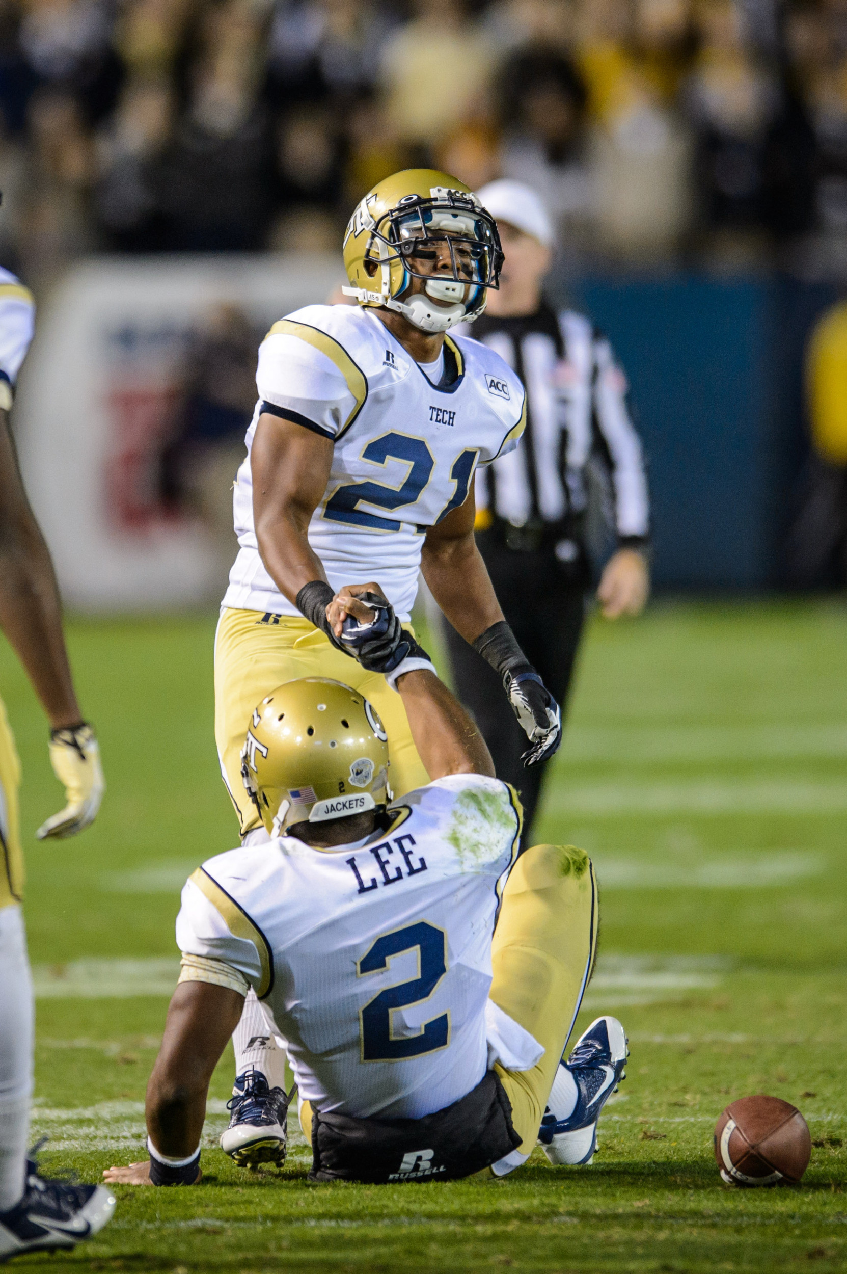 Vad Lee (2), Charles Perkins (21)