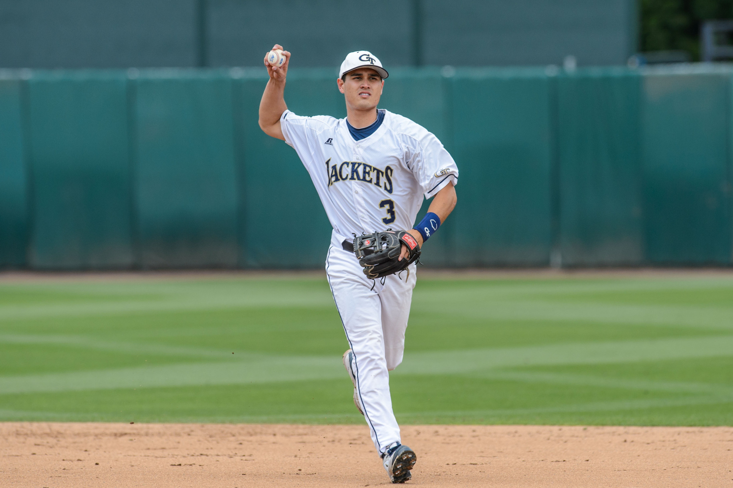 Mott Hyde (3)