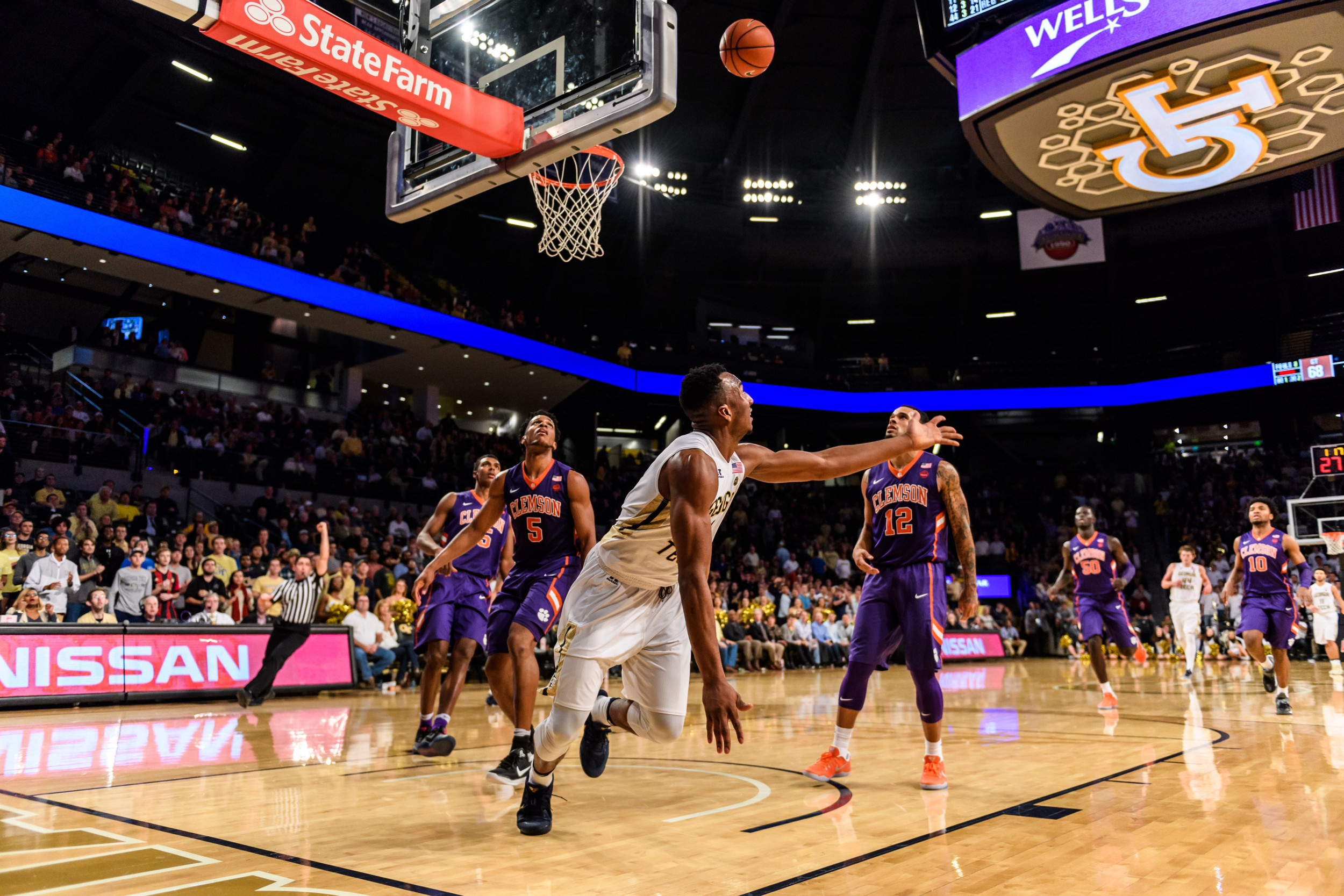 Josh Okogie (5)