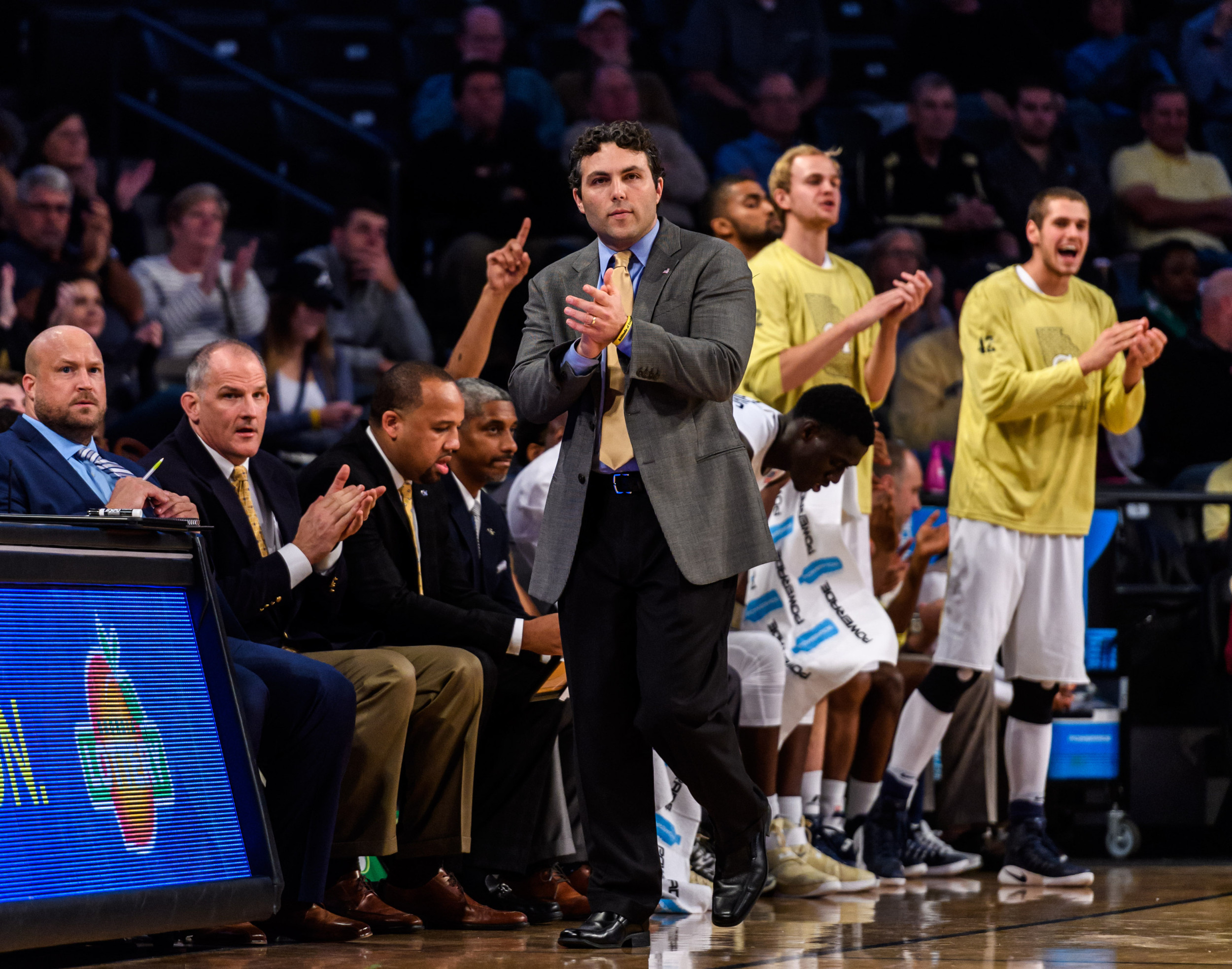 Coach Josh Pastner