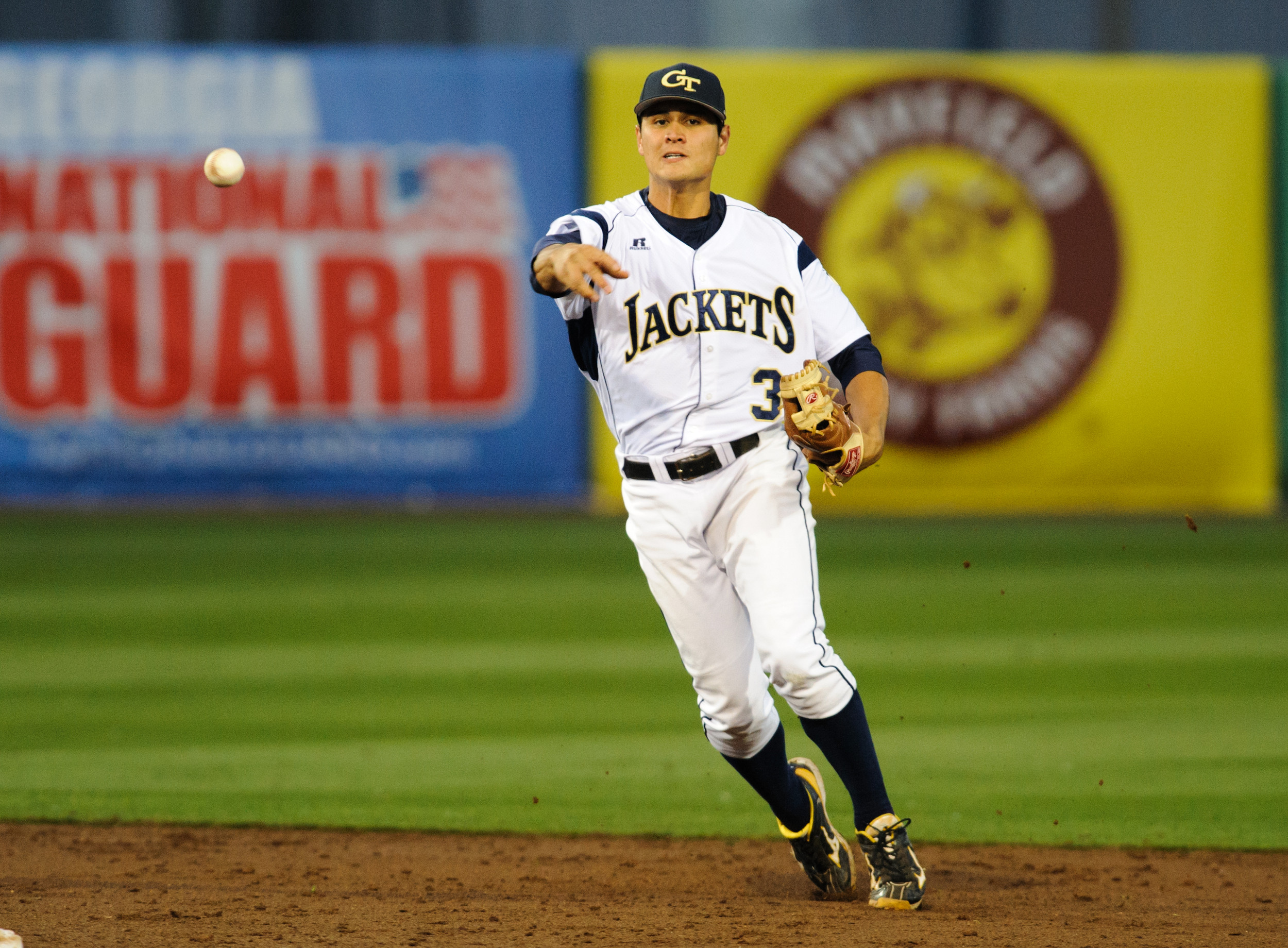 Mott Hyde (3)