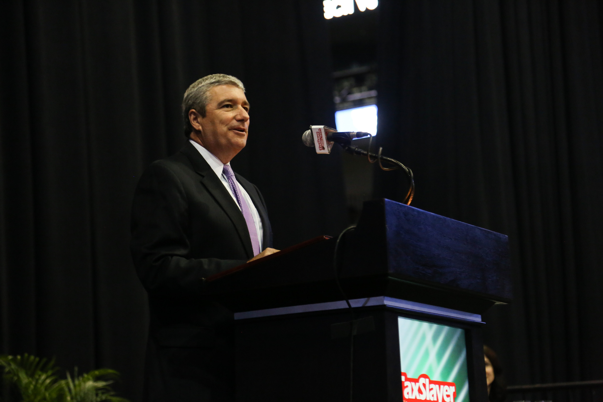 TaxSlayer Bowl Press Conference (30) (Dec. 8, 2016)