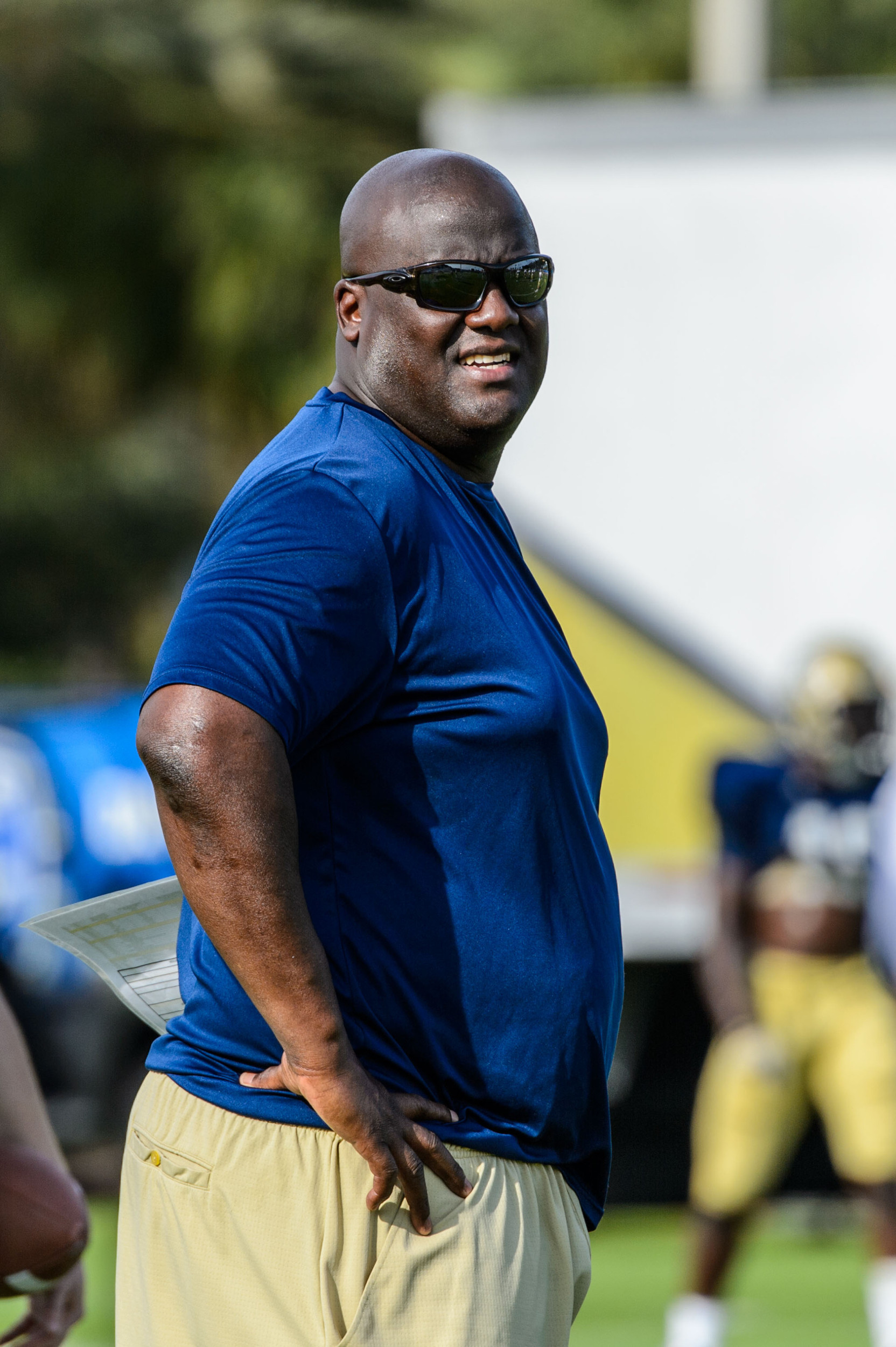 Assistant Coach Mike Pelton