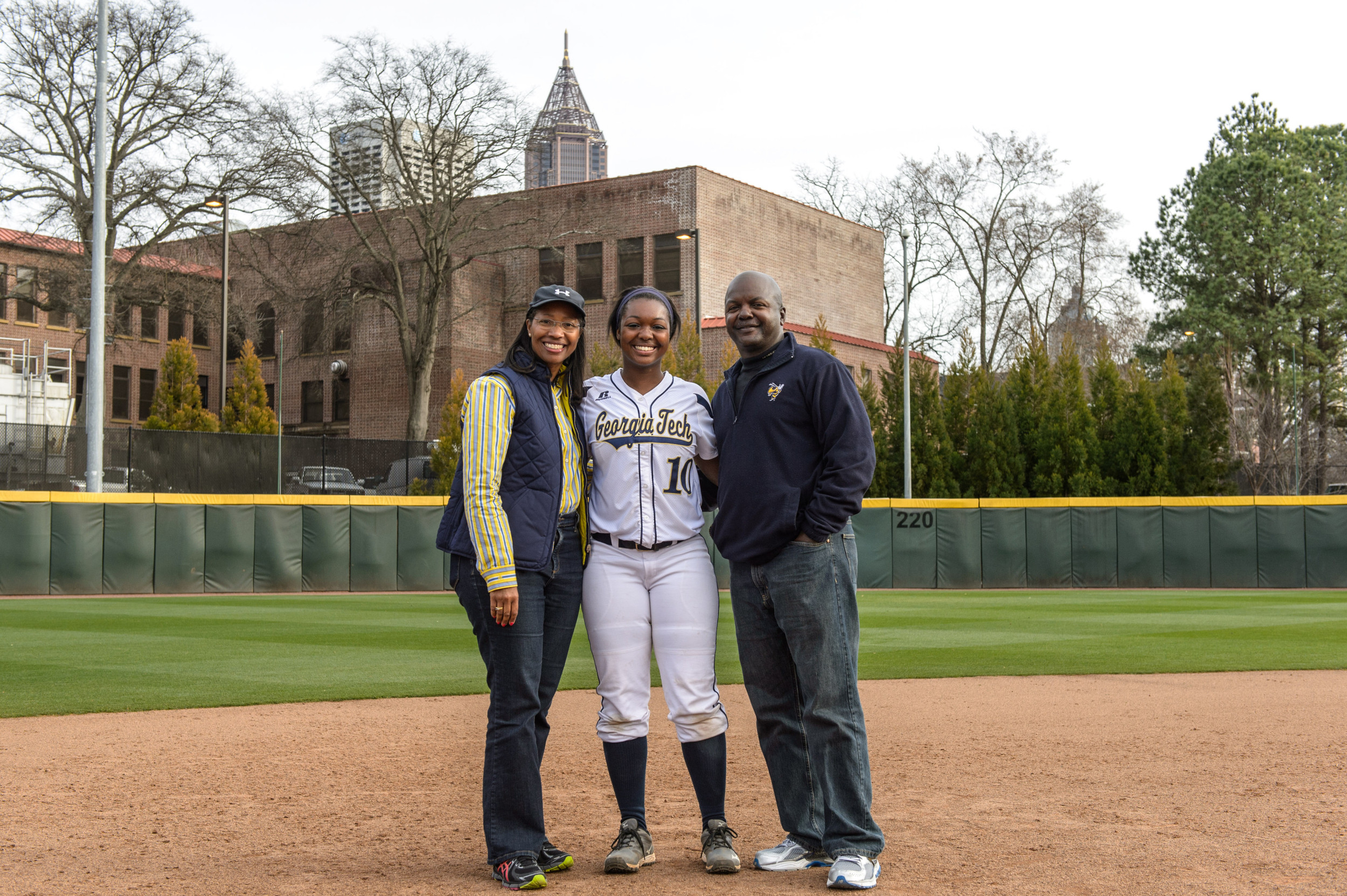 Alexis Jones (10) and family