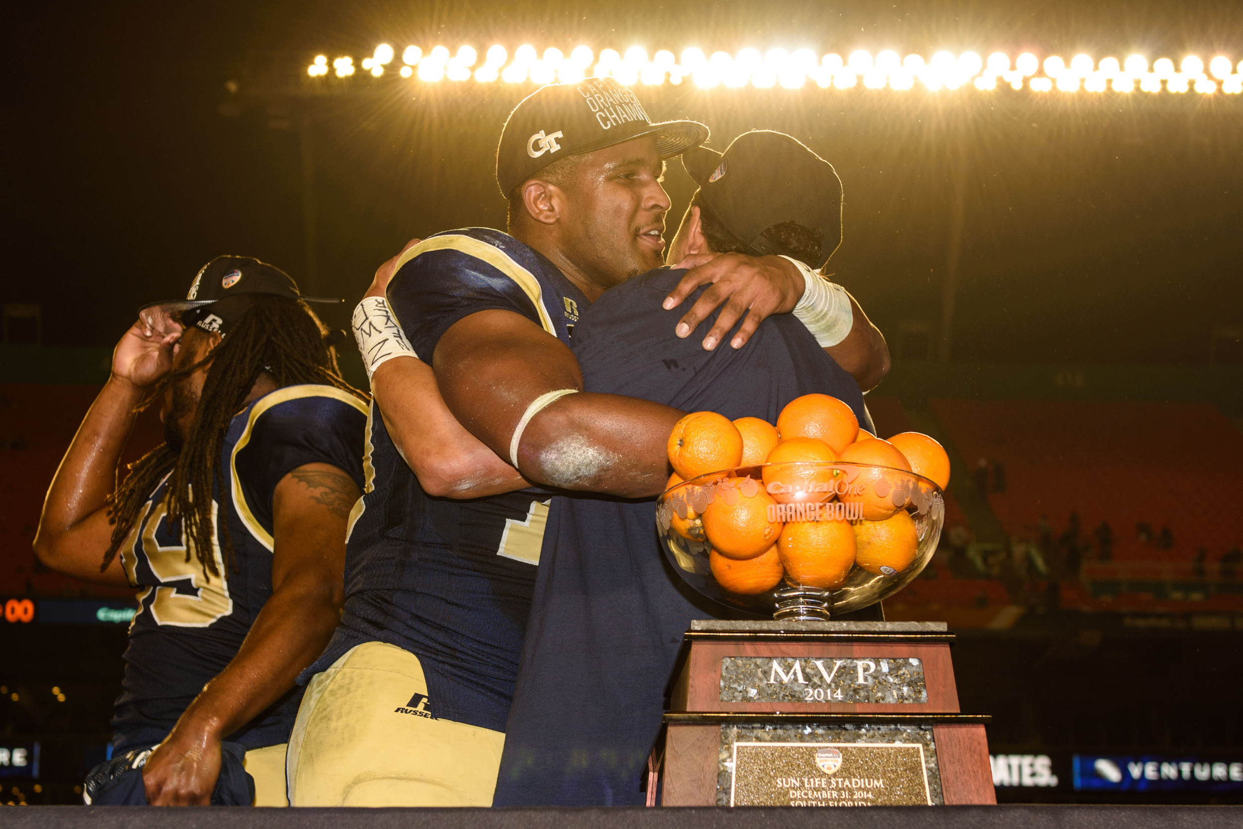 Synjyn Days (10), Justin Thomas (5)