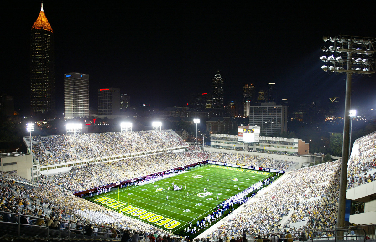 Bobby Dodd Stadium at night, 2003pageantry