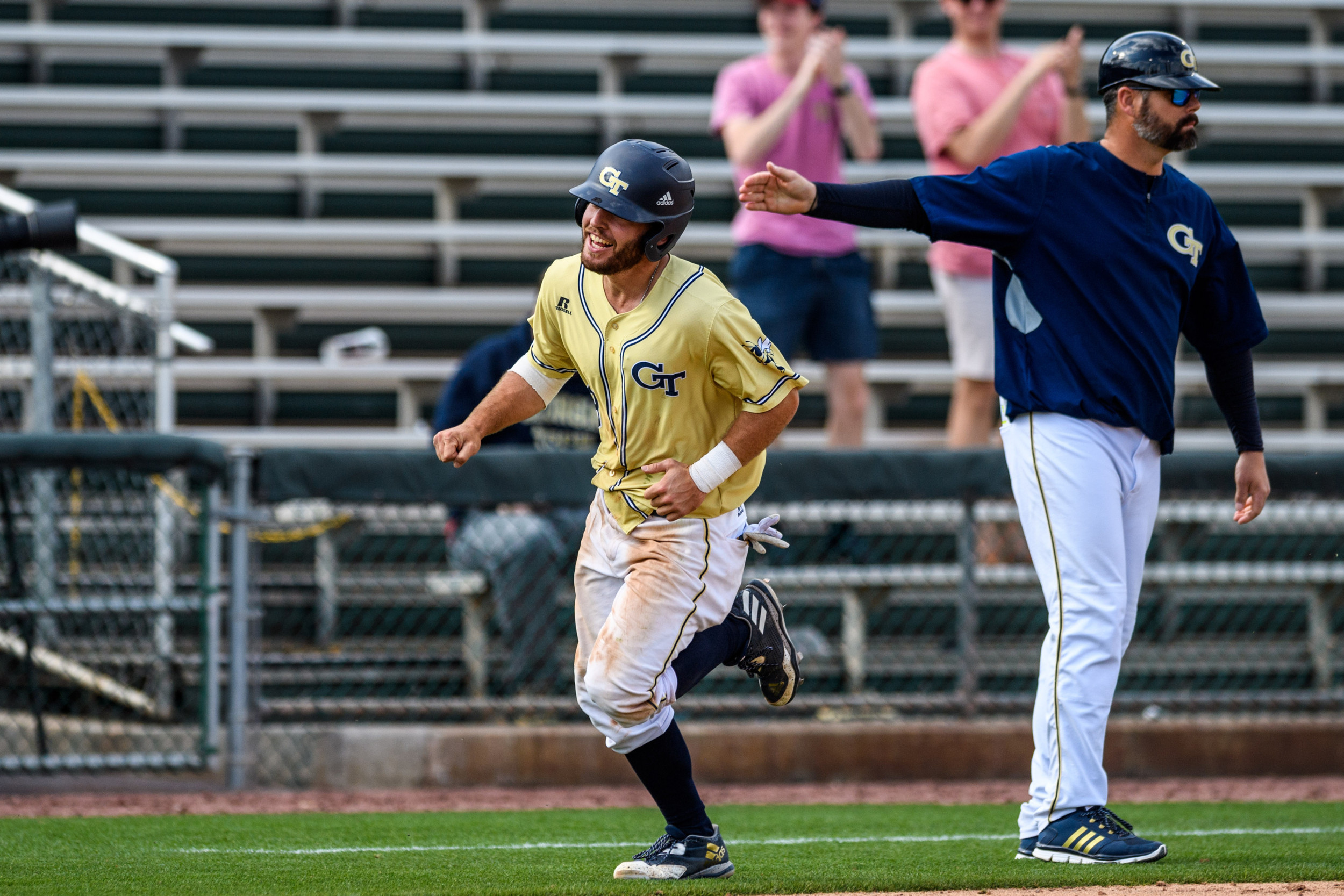 Wade Bailey (3), Assistant Coach Bryan Prince (18)