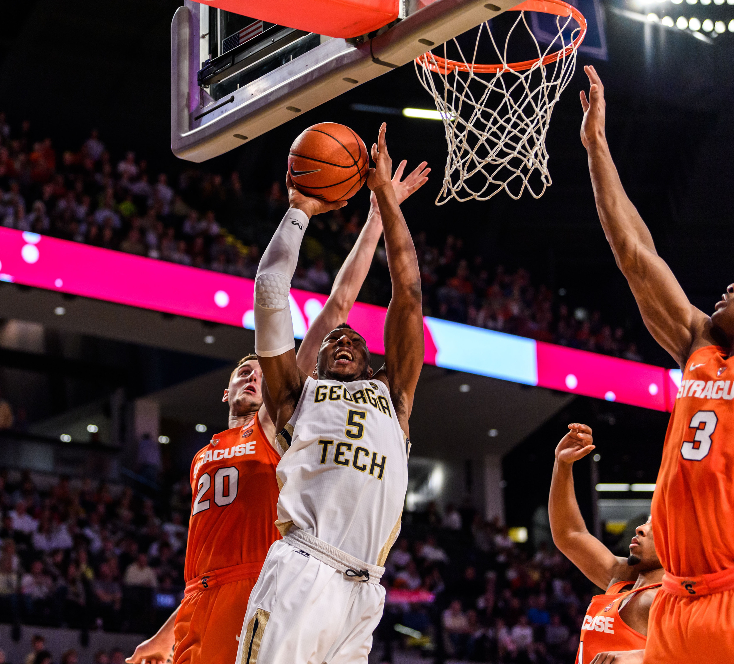 Josh Okogie (5)