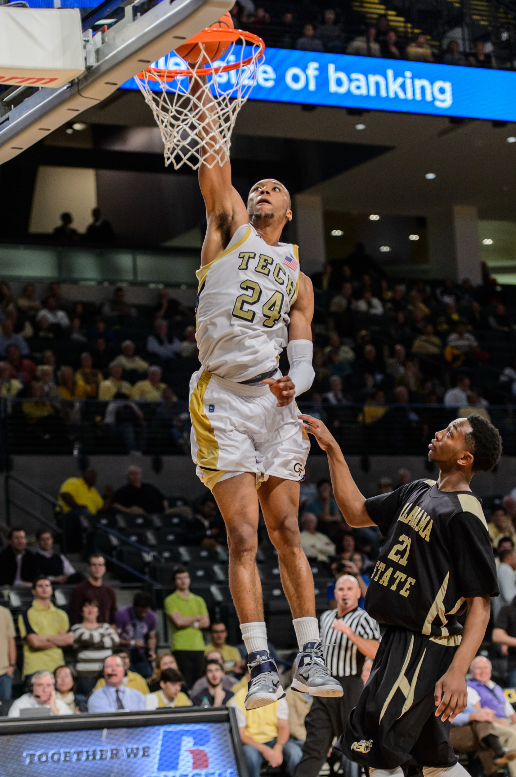 Kammeon Holsey (24)