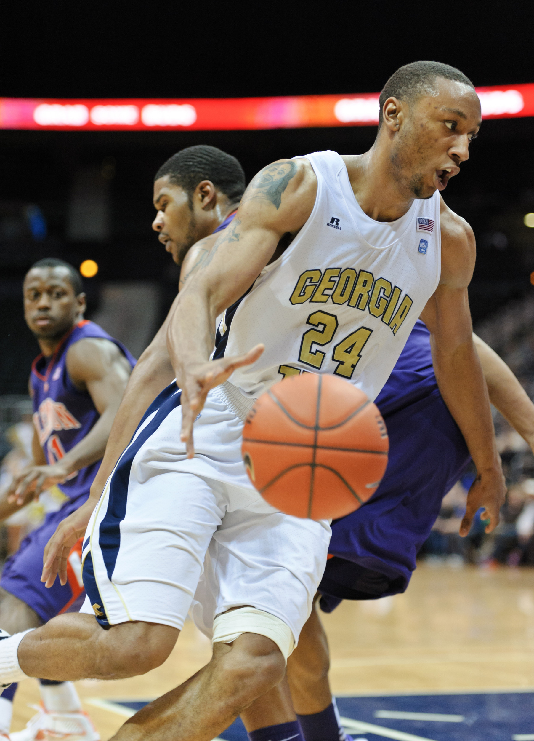 Kammeon Holsey (24)