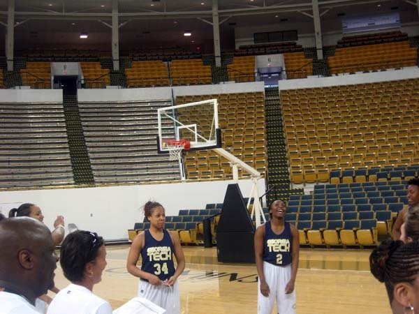 The Yellow Jackets prepare for the 2009 Foreign Tour