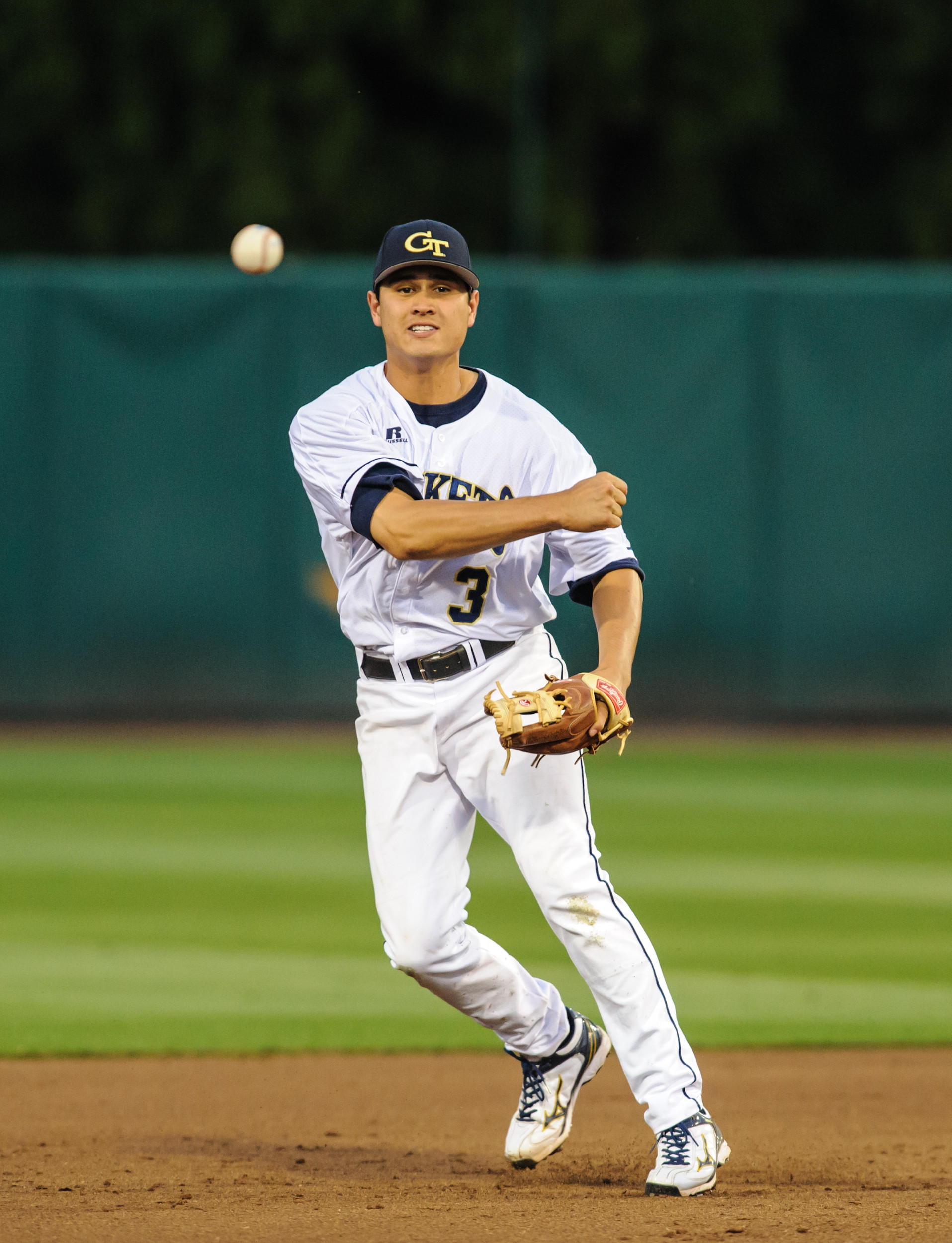 Mott Hyde (3)