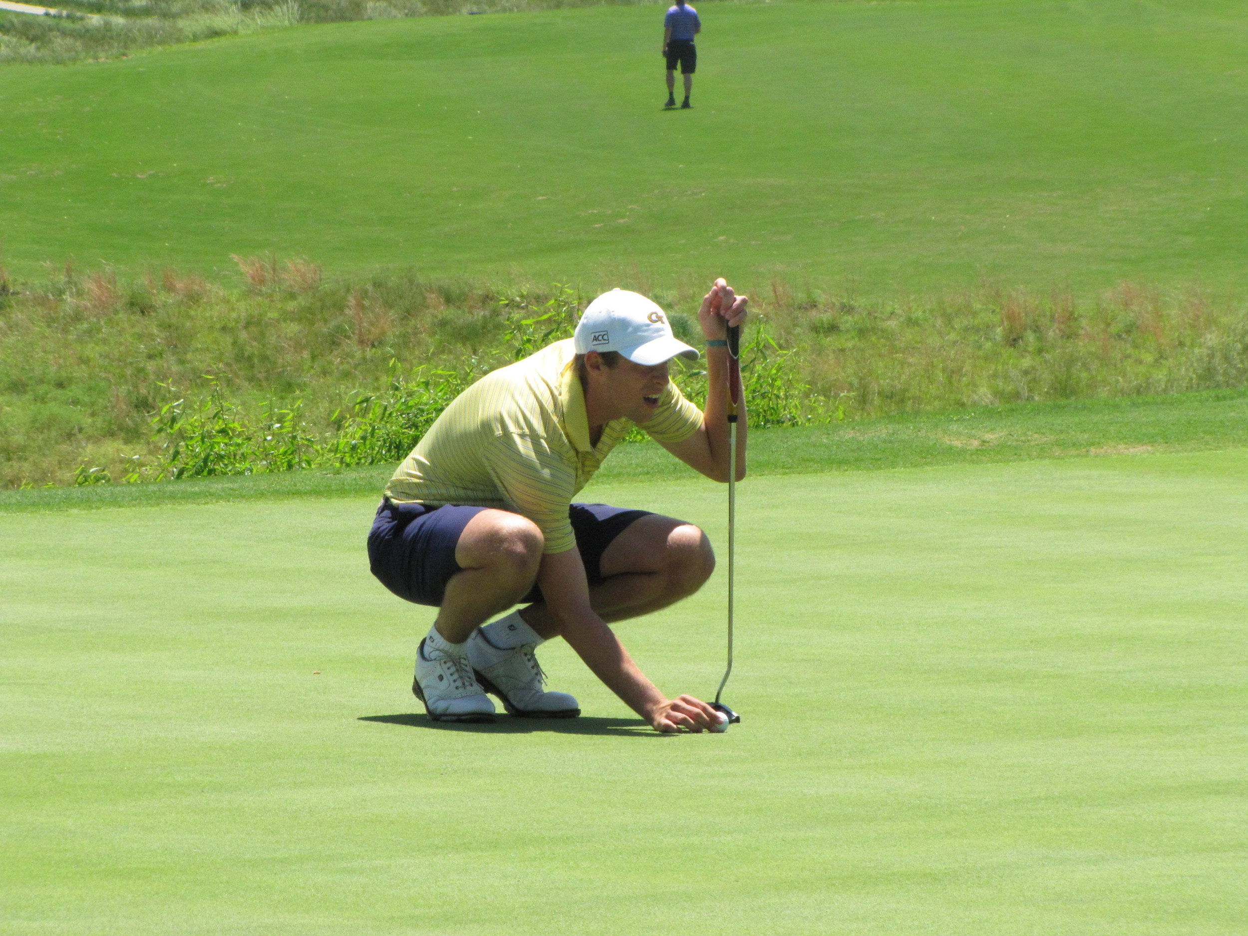 Bo Andrews on the 18th green during the first round of the NCAA Raleigh Regional, May 16, 2014