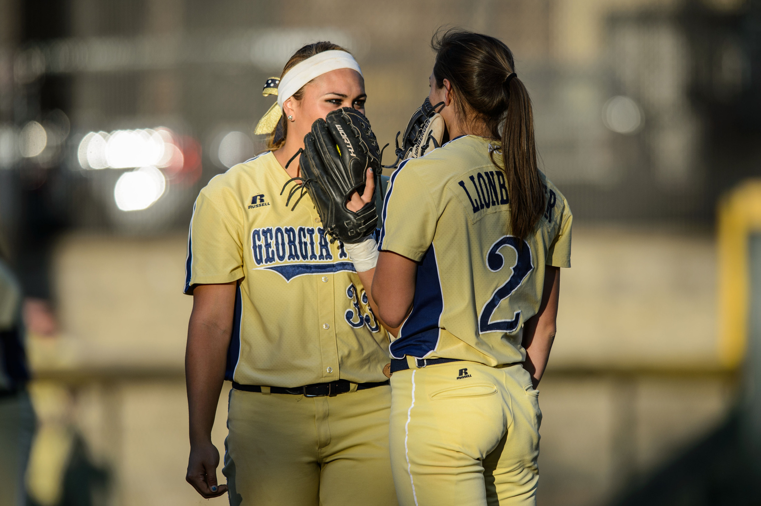 Kanani Cabrales (33), Maddie Lionberger (2)