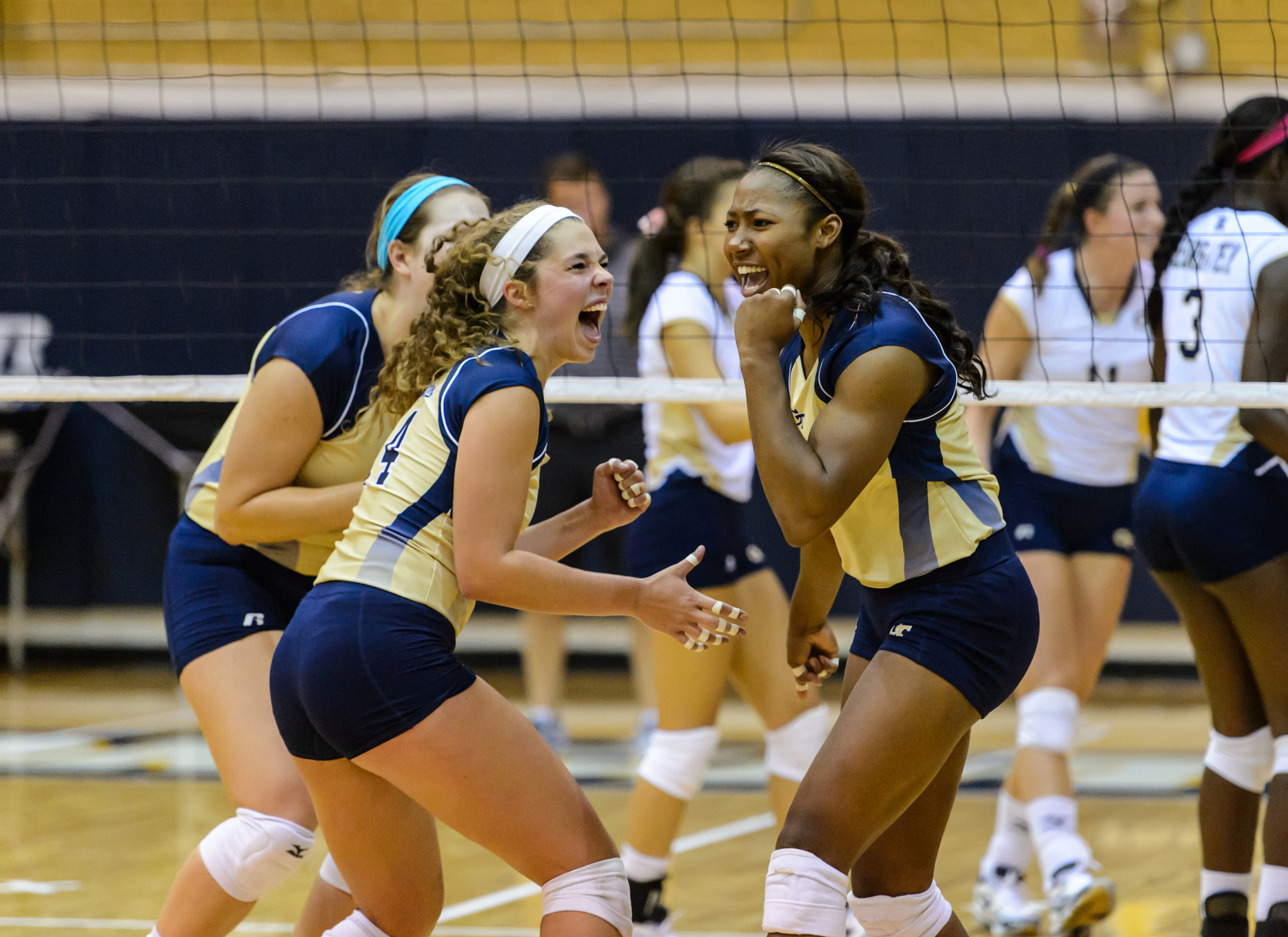 Callie Bivings (14), Monique Mead (5)