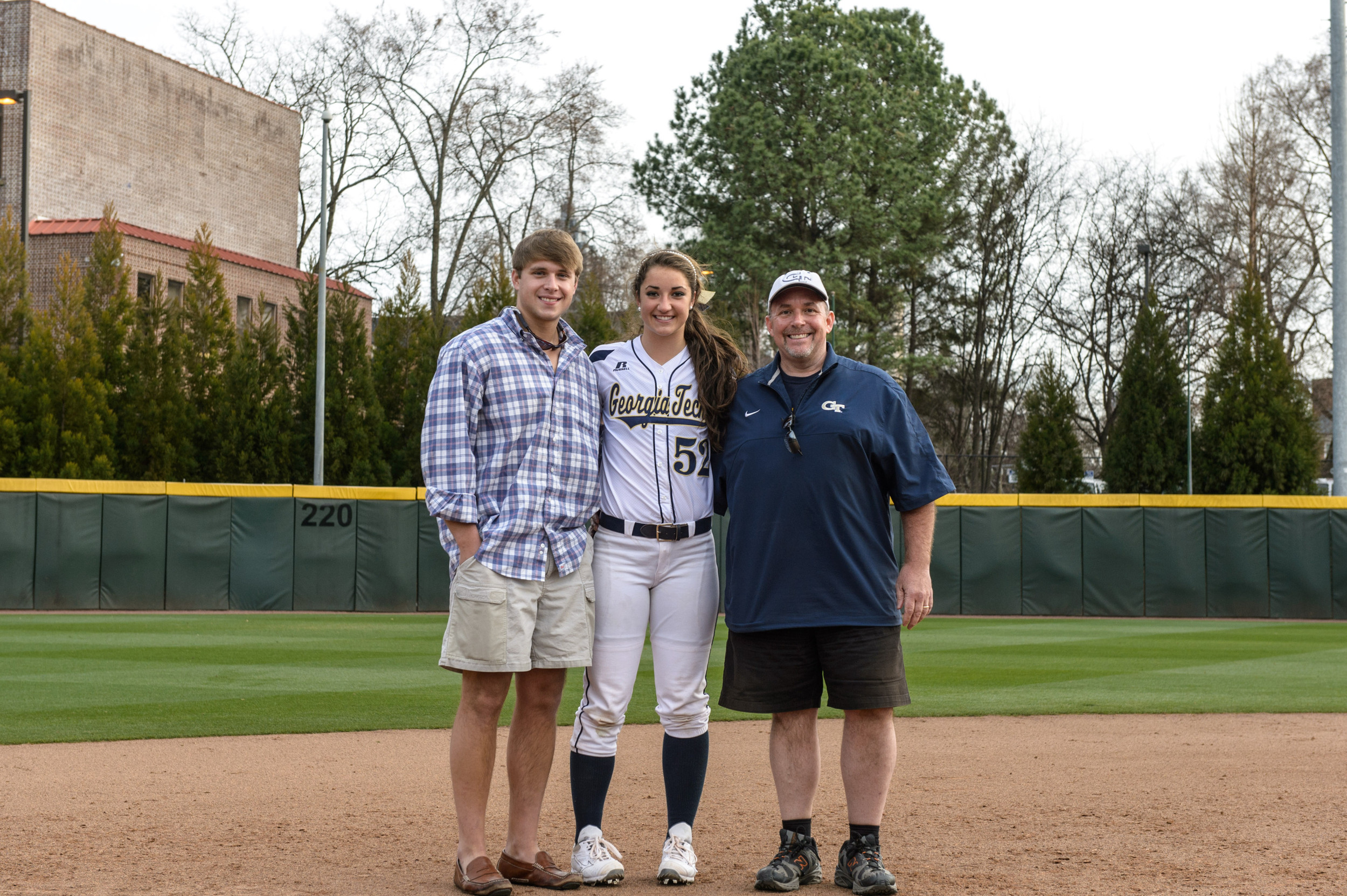 Samantha Pierannunzi (52) and family