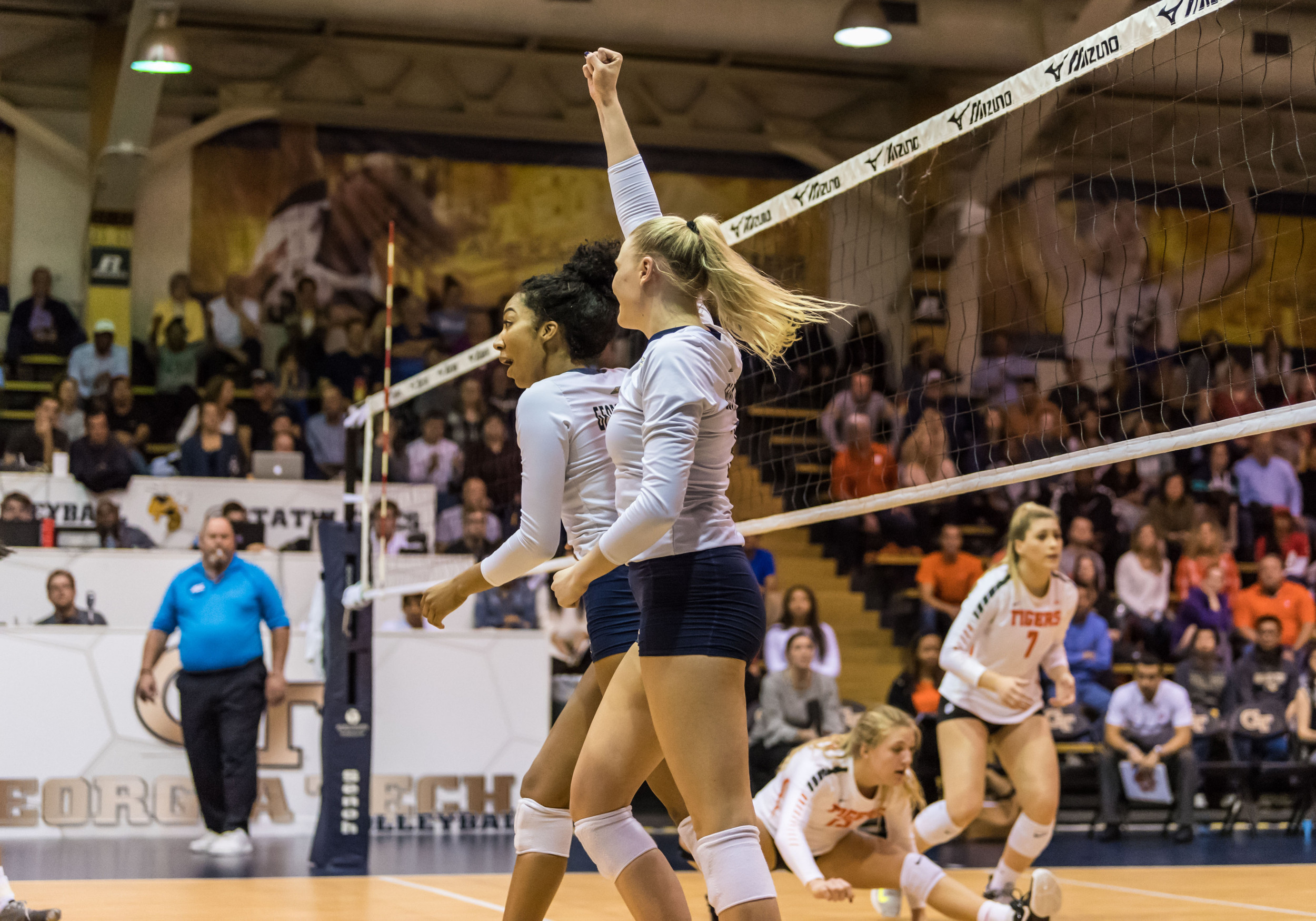 Lauren Frerking (3), Sydney Wilson (4)