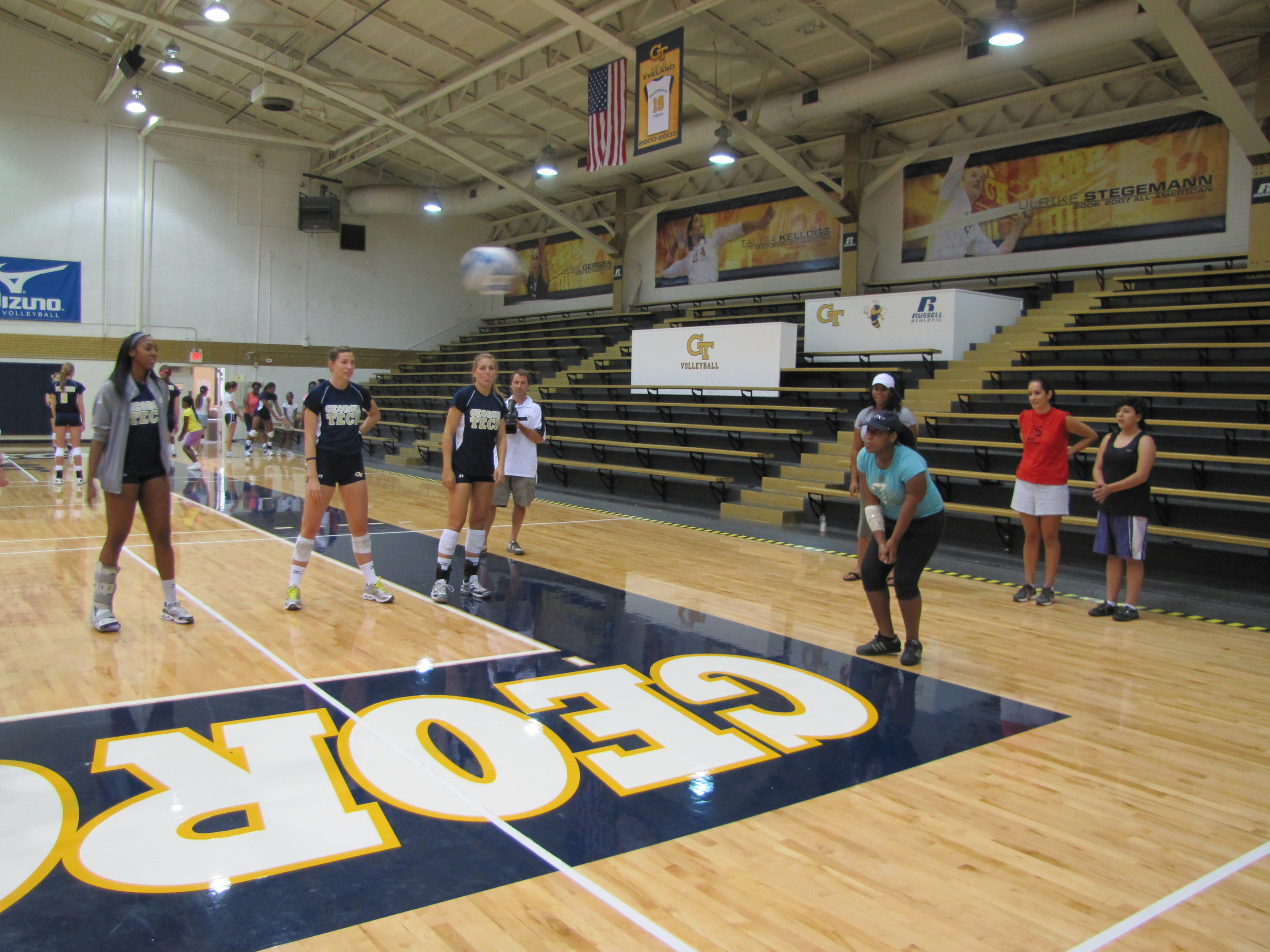2011 Gold/White Scrimmage and Big Sisters Clinic