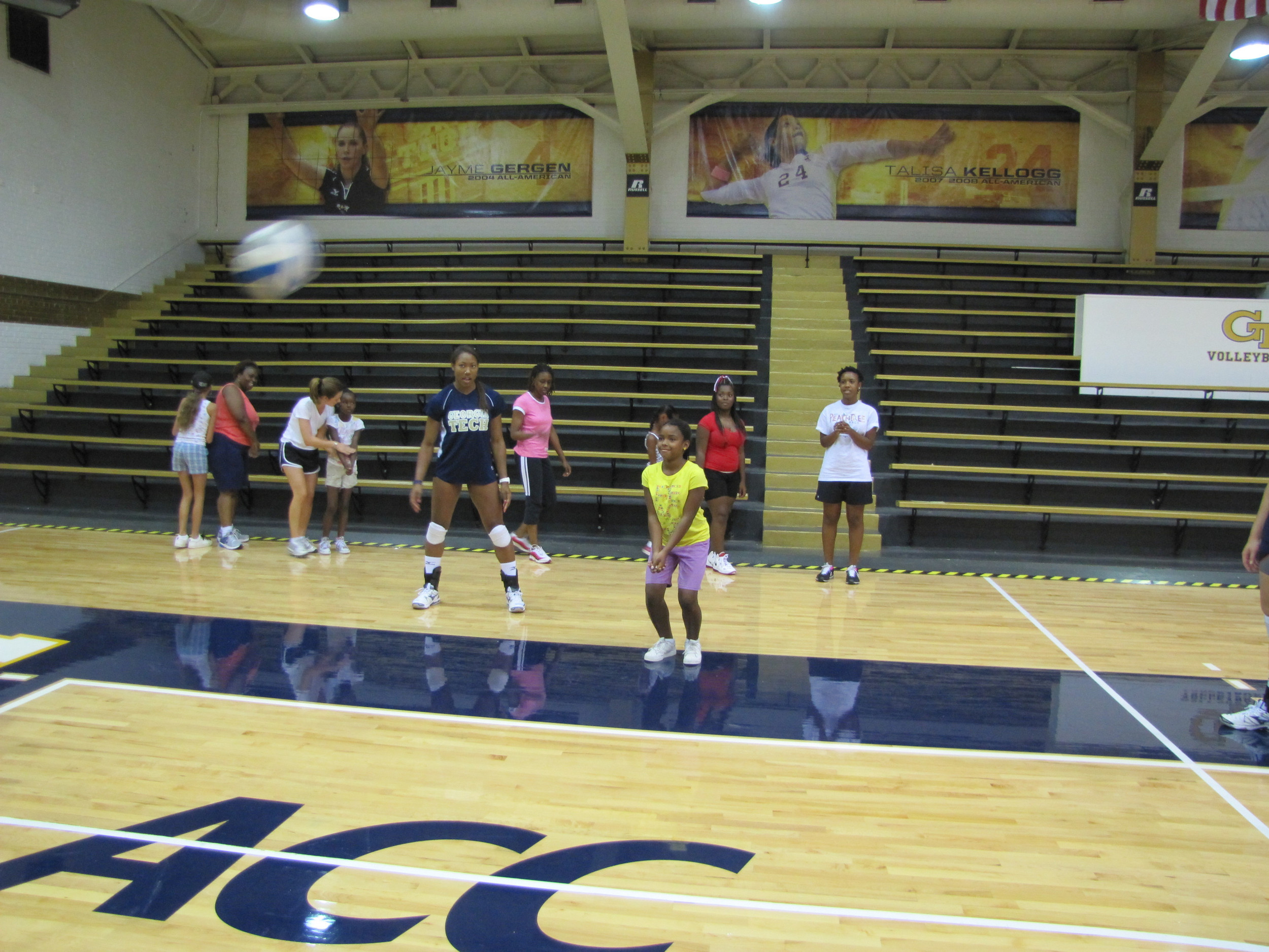 2011 Gold/White Scrimmage and Big Sisters Clinic
