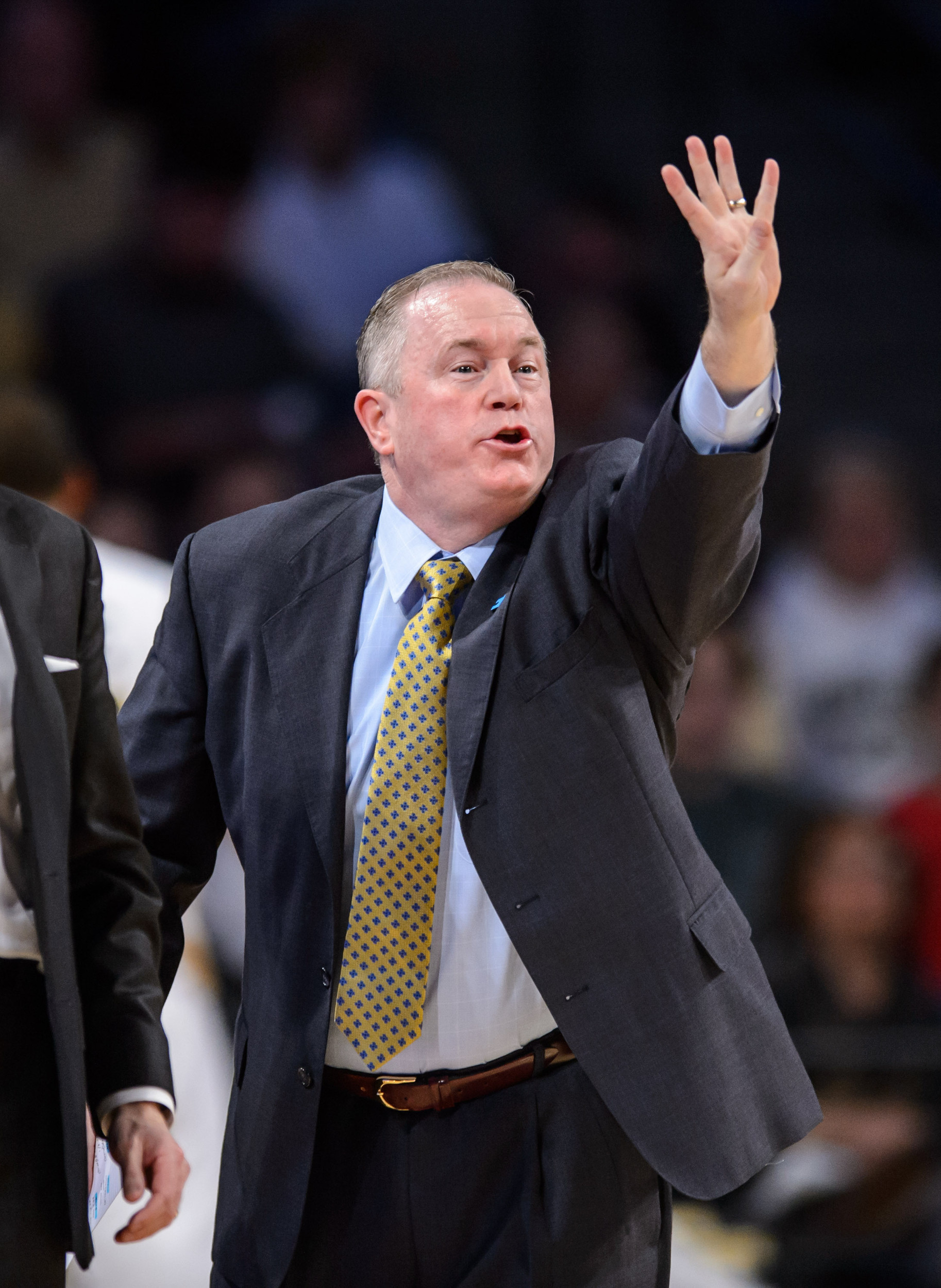 Assistant Coach Tom Herrion