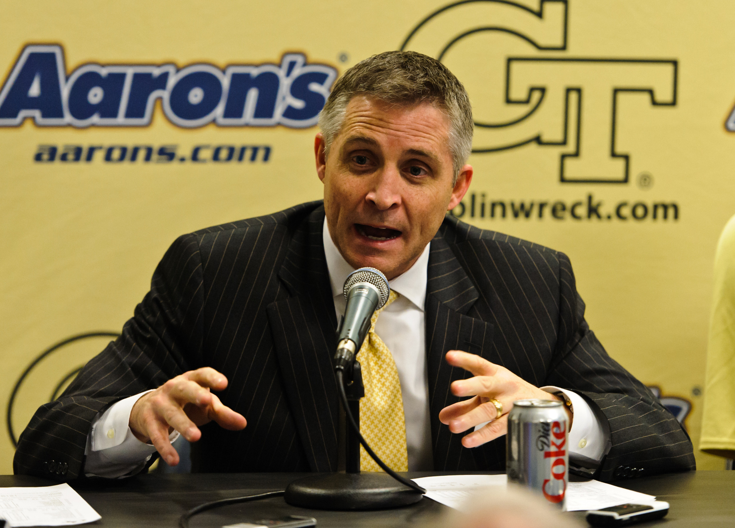 Coach Brian Gregory