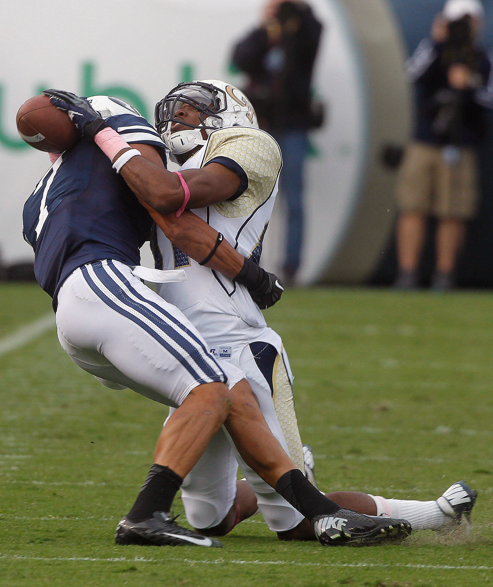 BYU defensive back Preston Hadley (7) breaks up a pass intended for Georgia Tech wide receiver Jeff Greene in the second half. (AP Photo/John Bazemore)