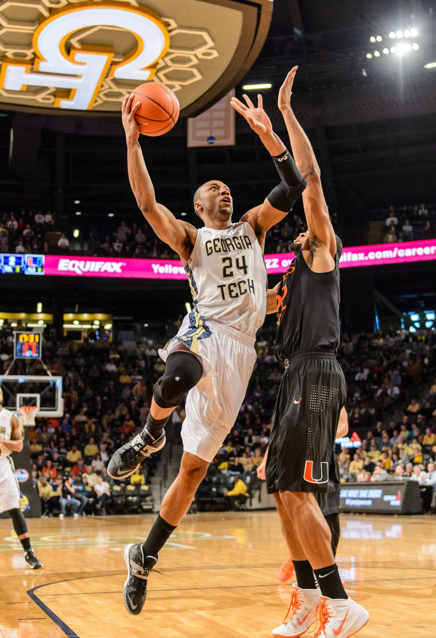 Kammeon Holsey (24)