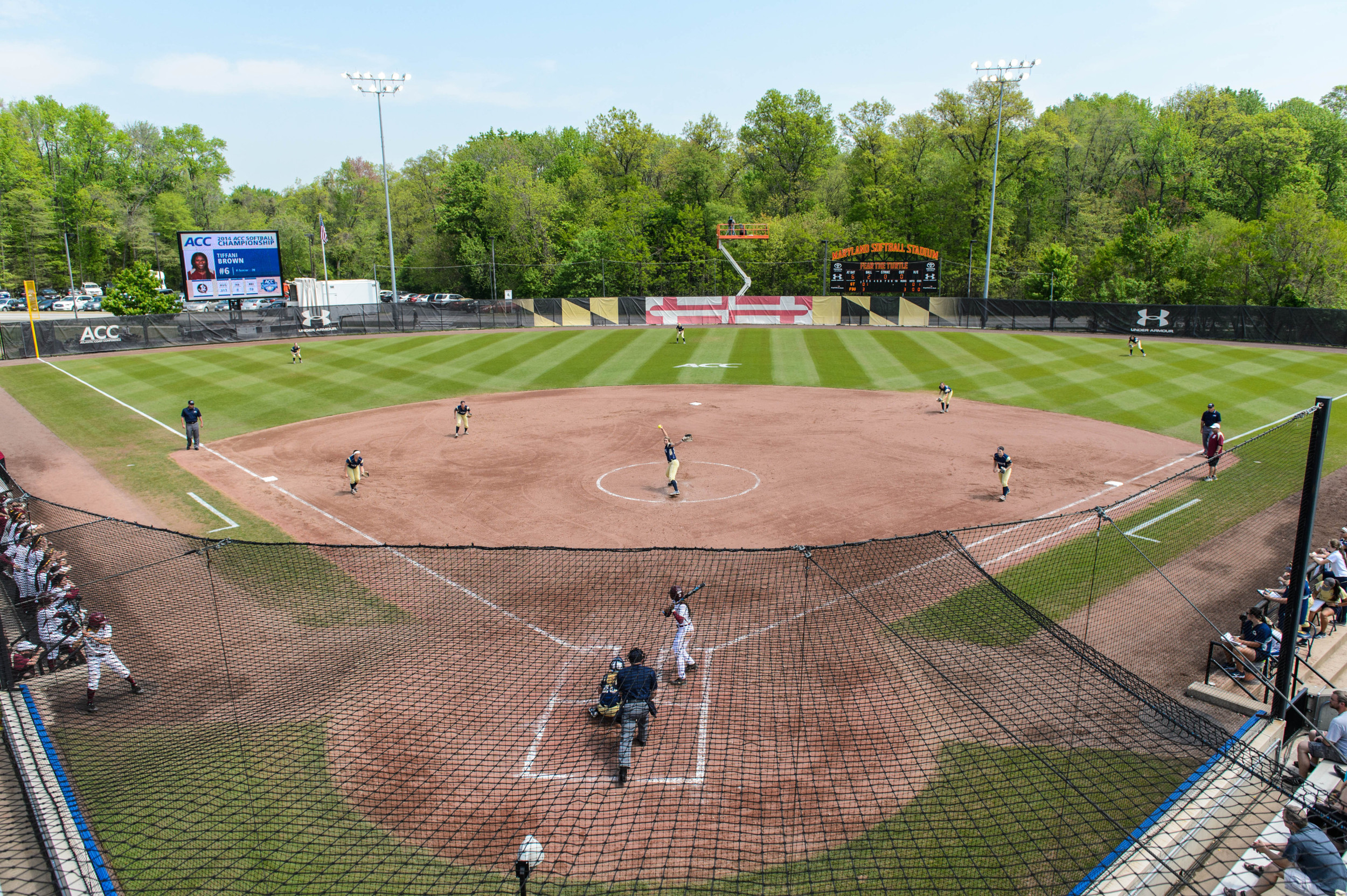 The Yellow Jackets on defense in Maryland Softball Stadium