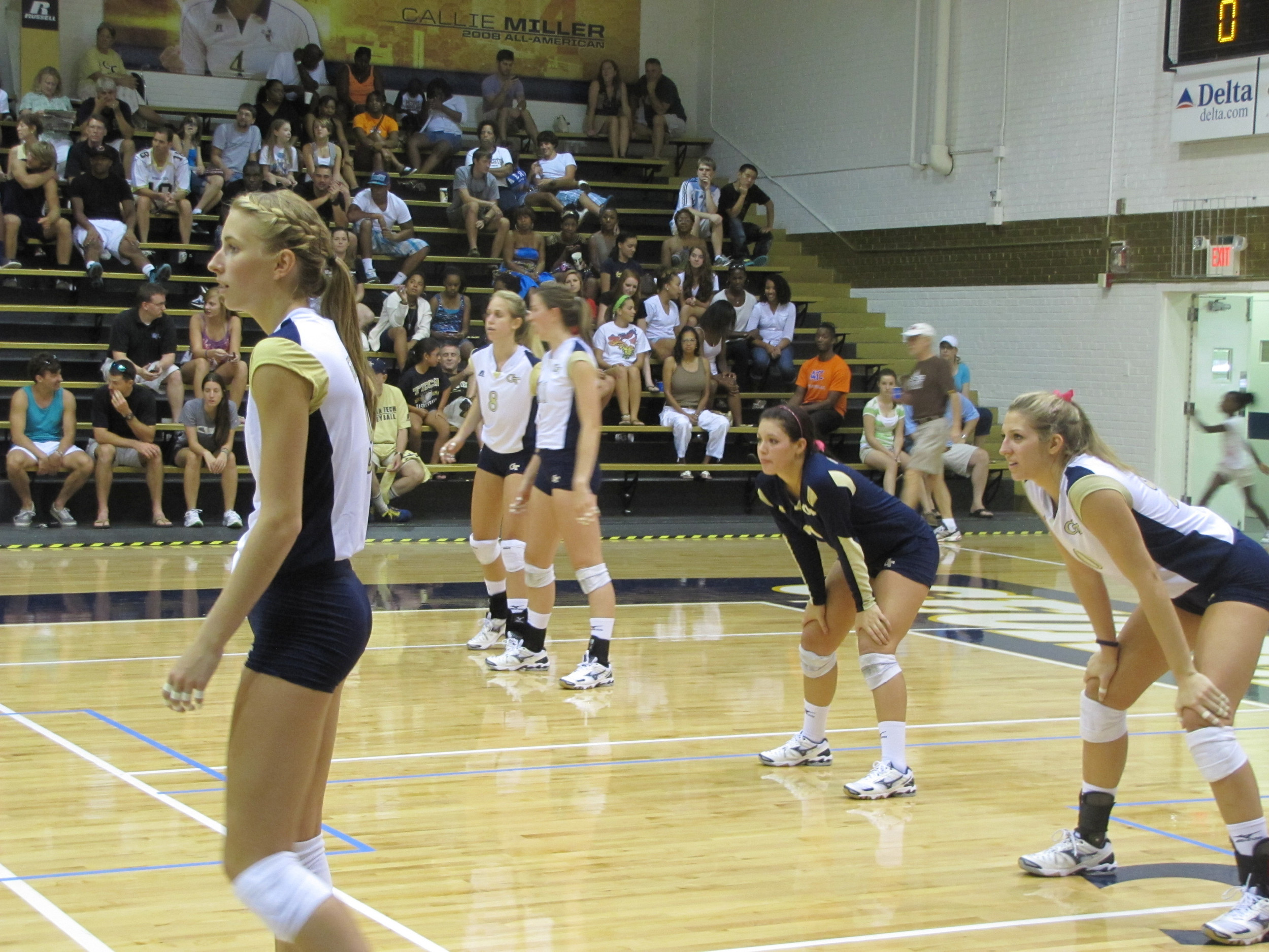 2011 Gold/White Scrimmage and Big Sisters Clinic