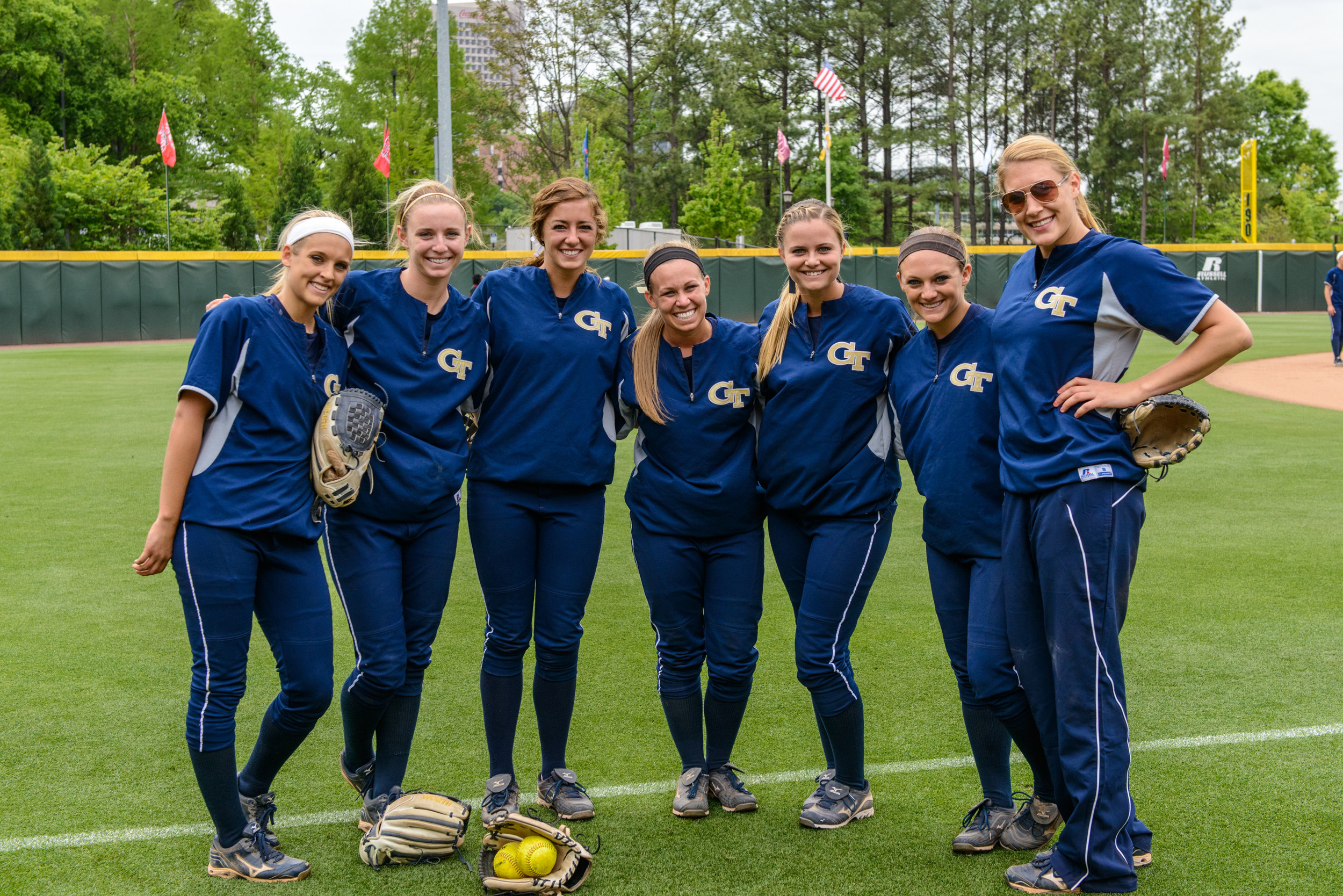 Kelly Delashmit (7), Hayley Downs (1), Katie Johnsky (3), Kaitlin Kates (12), Kylie Kleinschmidt (21), Jessica Sinclair, Morgan Taylor (17)