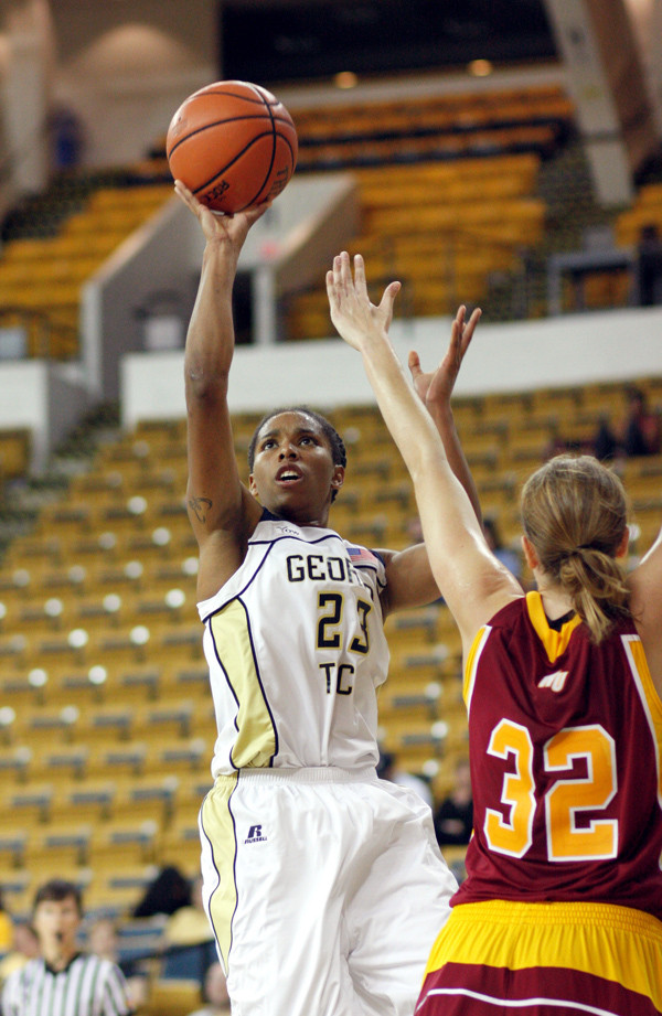 Deja Foster