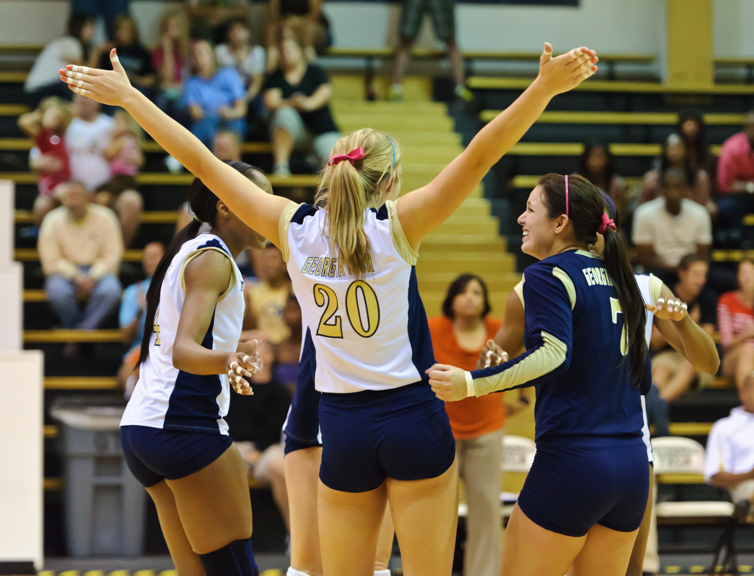 The team celebrates a point. Point Tech!