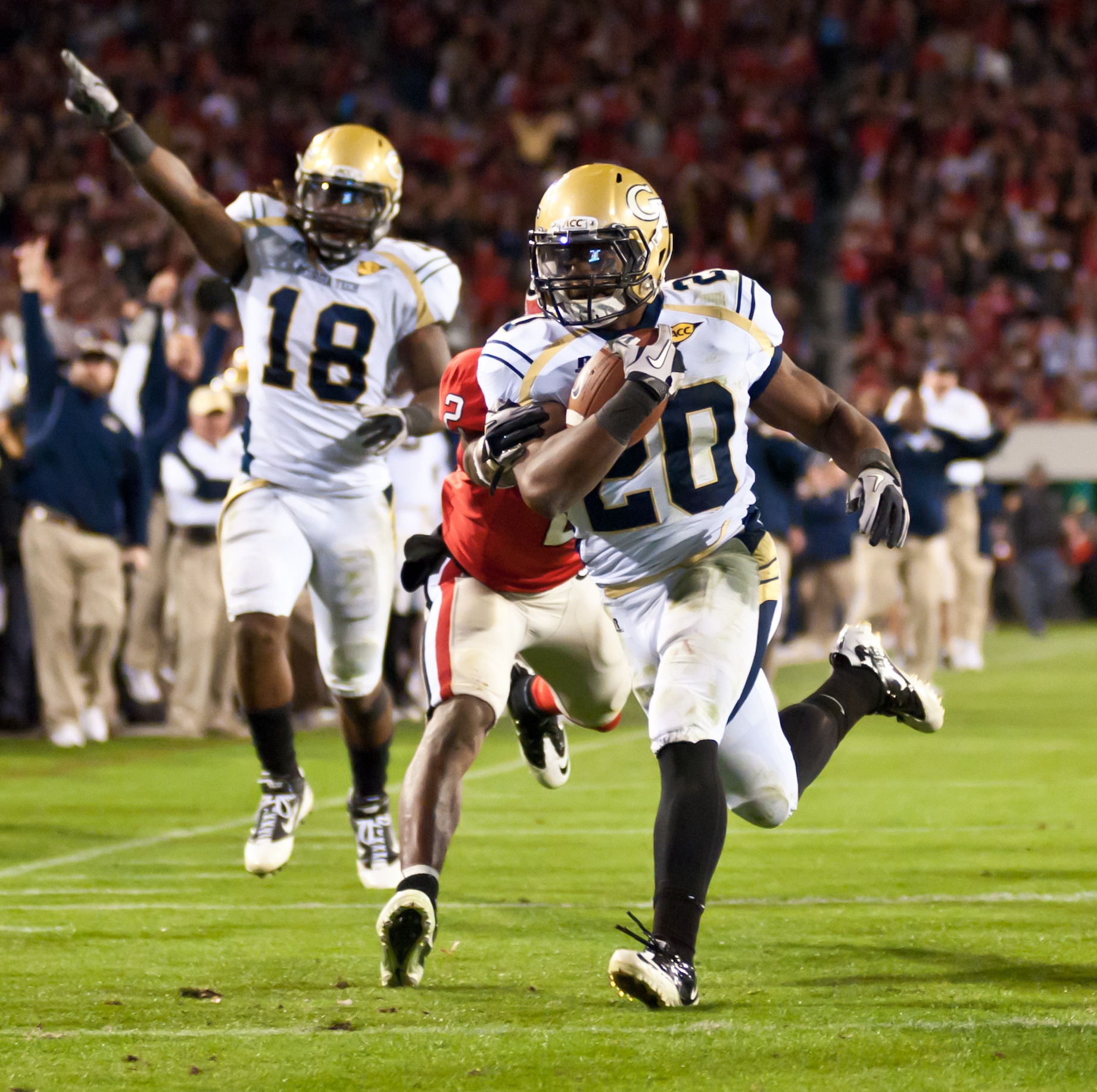 Roddy Jones (20), Anthony Allen (18)