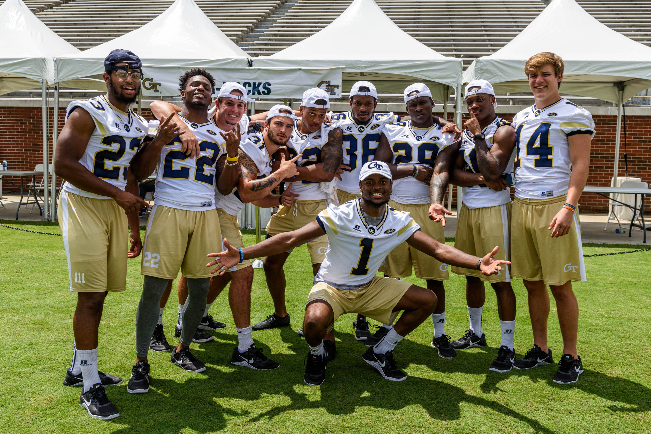 Josh Blancato (27), Nathan Cottrell (31), Melvin Davis (23), Xavier Gantt (46), J.J. Green (28), Omahri Jarrett (36), Clinton Lynch (22), Mark Rew (14), Qua Searcy (1), Chris Turner (32)
