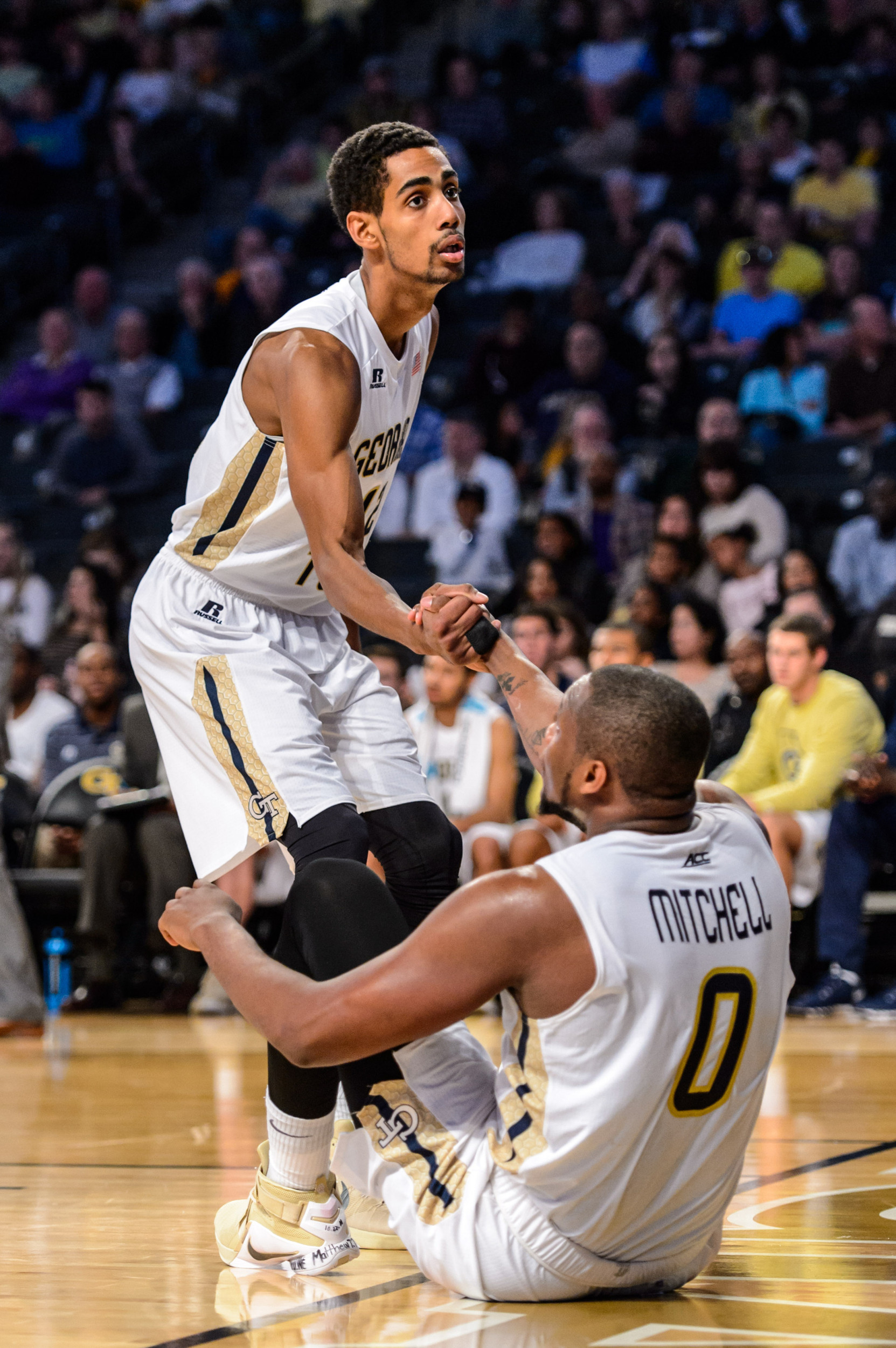 Charles Mitchell (0), Quinton Stephens (12)