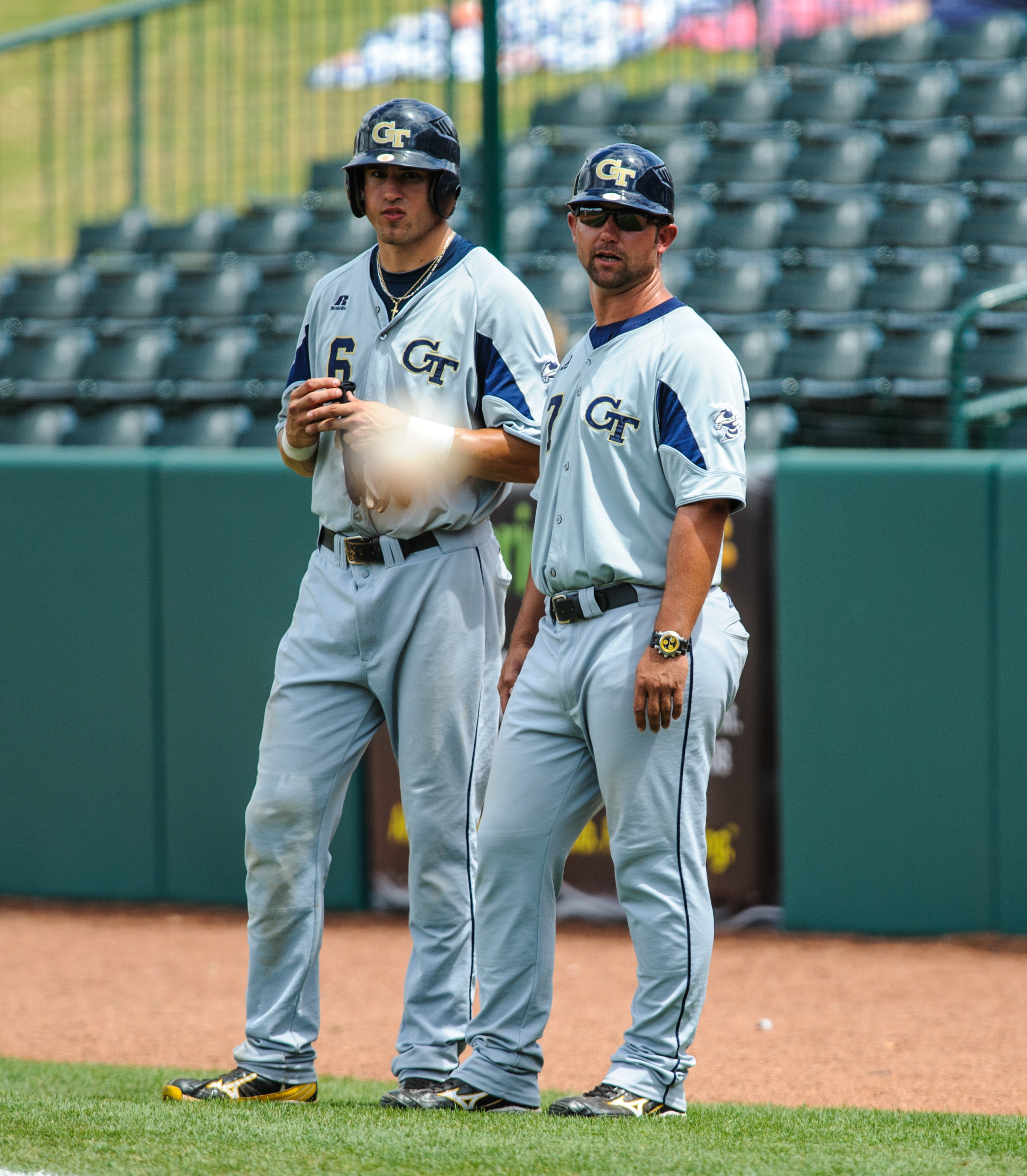 Wally Crancer (7), Brandon Thomas (6)