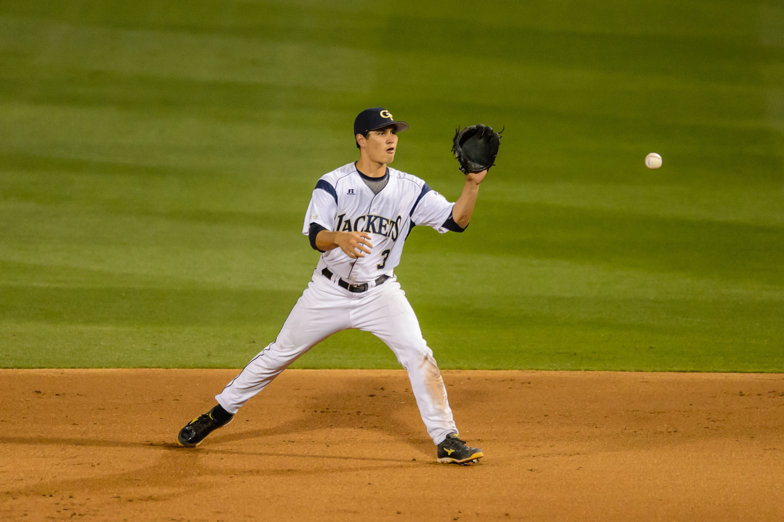 Mott Hyde (3)