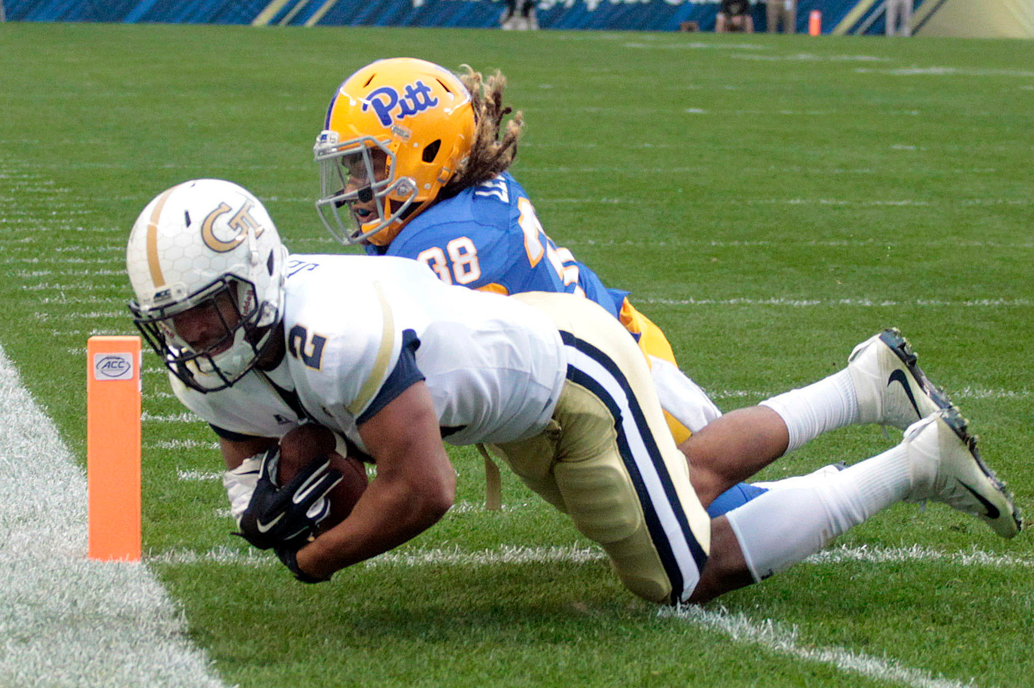 Yellow Jackets wide receiver Ricky Jeune (2) catches a touchdown pass. Charles LeClaire-USA TODAY Sports