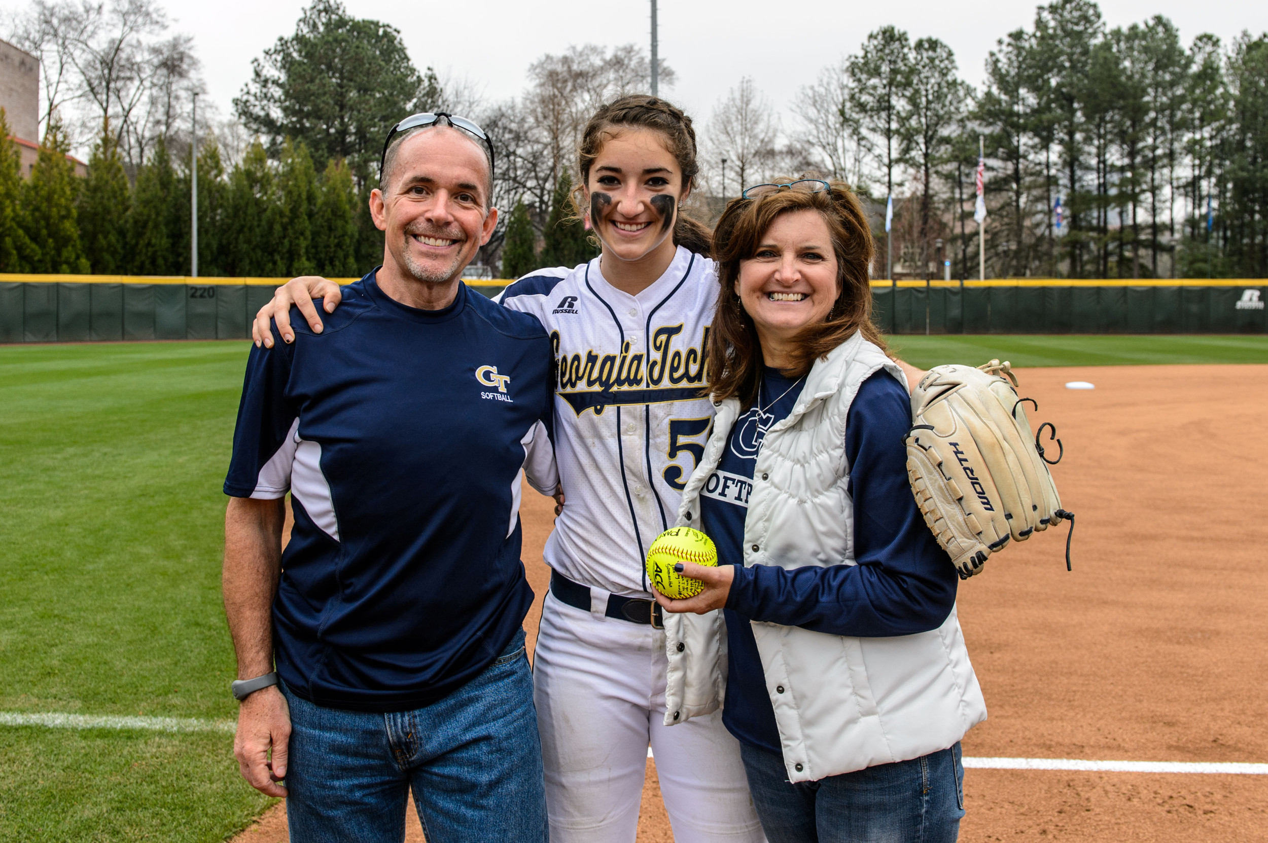 Samantha Pierannunzi (52) and family