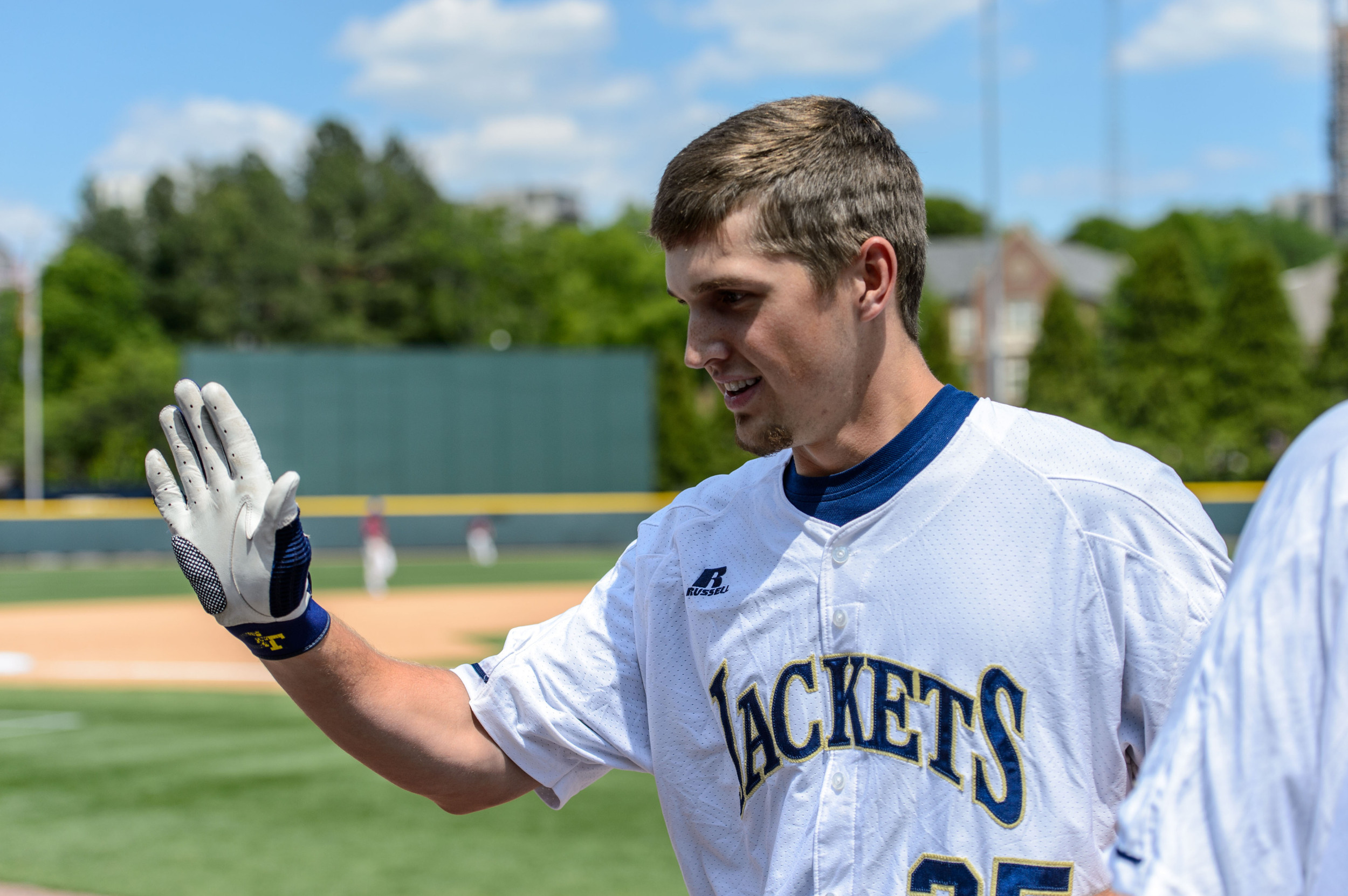 Kel Johnson (25)