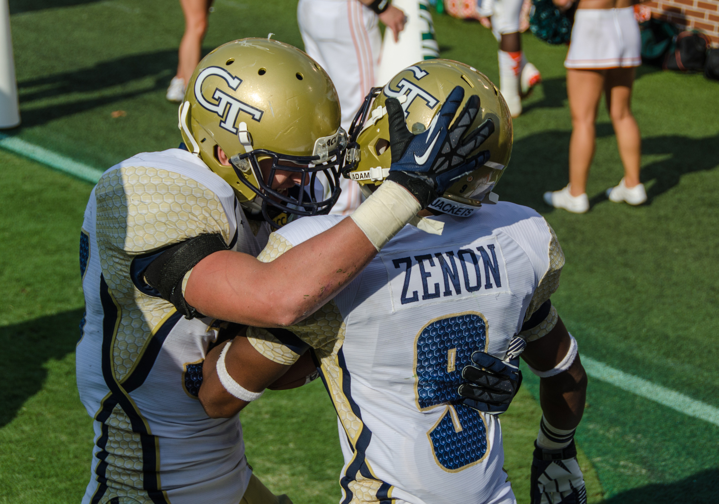 Zach Laskey (37), Tony Zenon (9)