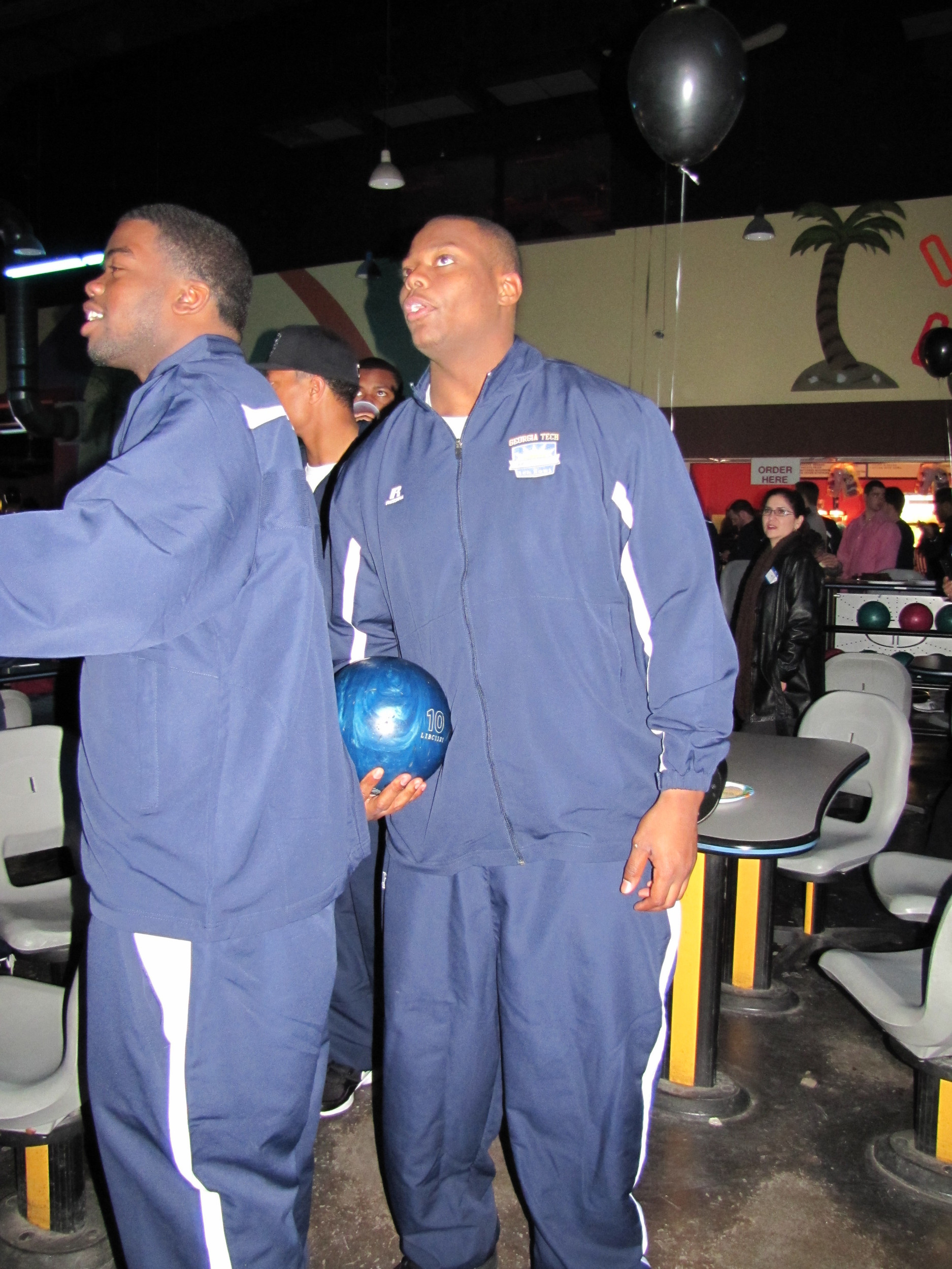 Georgia Tech Football goes bowling during Sun Bowl trip - Day Two